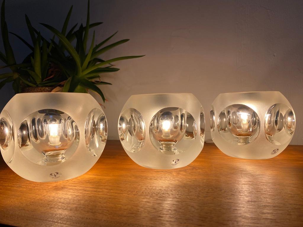 Allemand Lampes de table Peill and Putzler à cubes de glace givrés 1960 -set- en vente