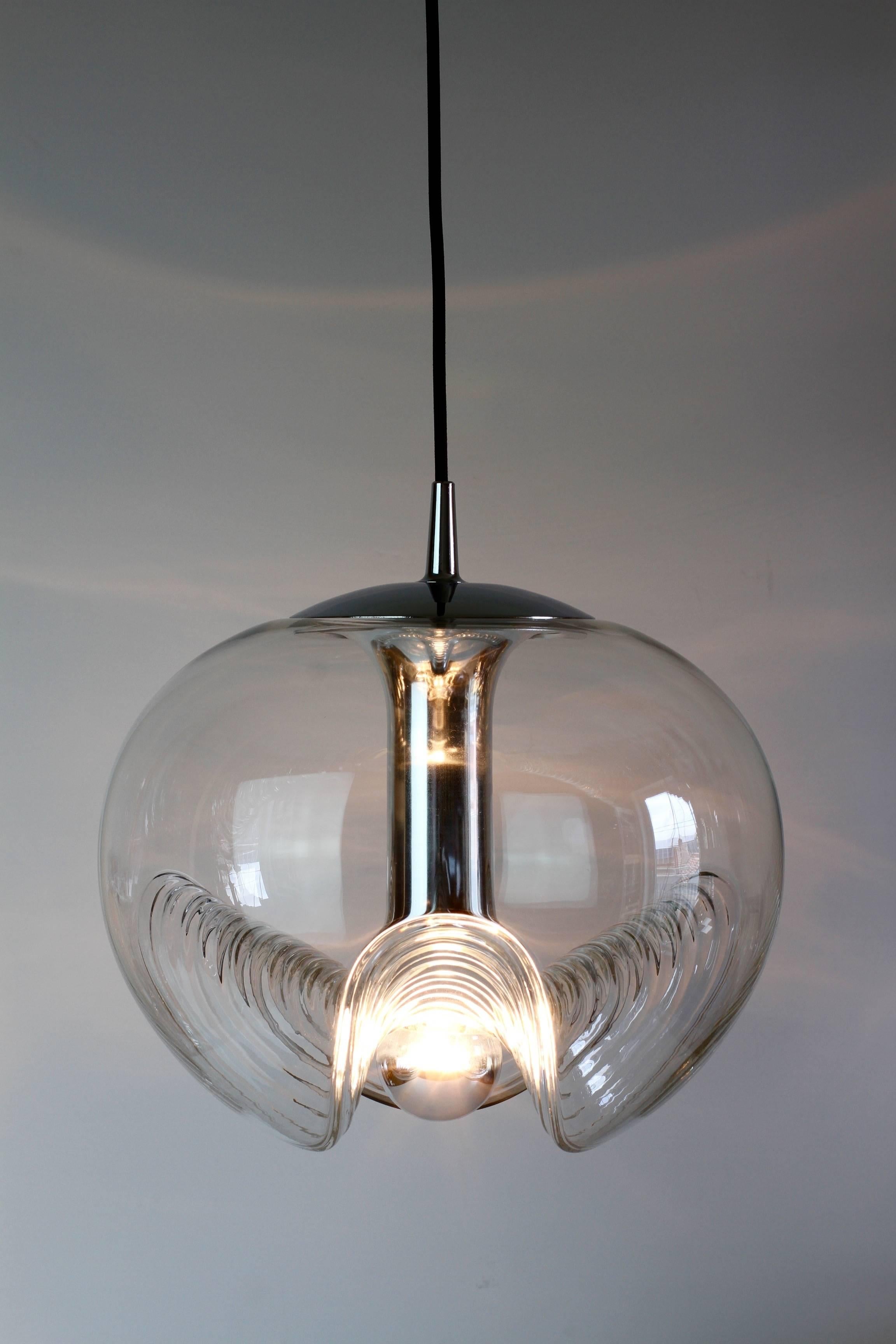 Mid-Century Modern Peill & Putzler Large 1970s Chrome and Clear Glass Biomorphic Pendant Light