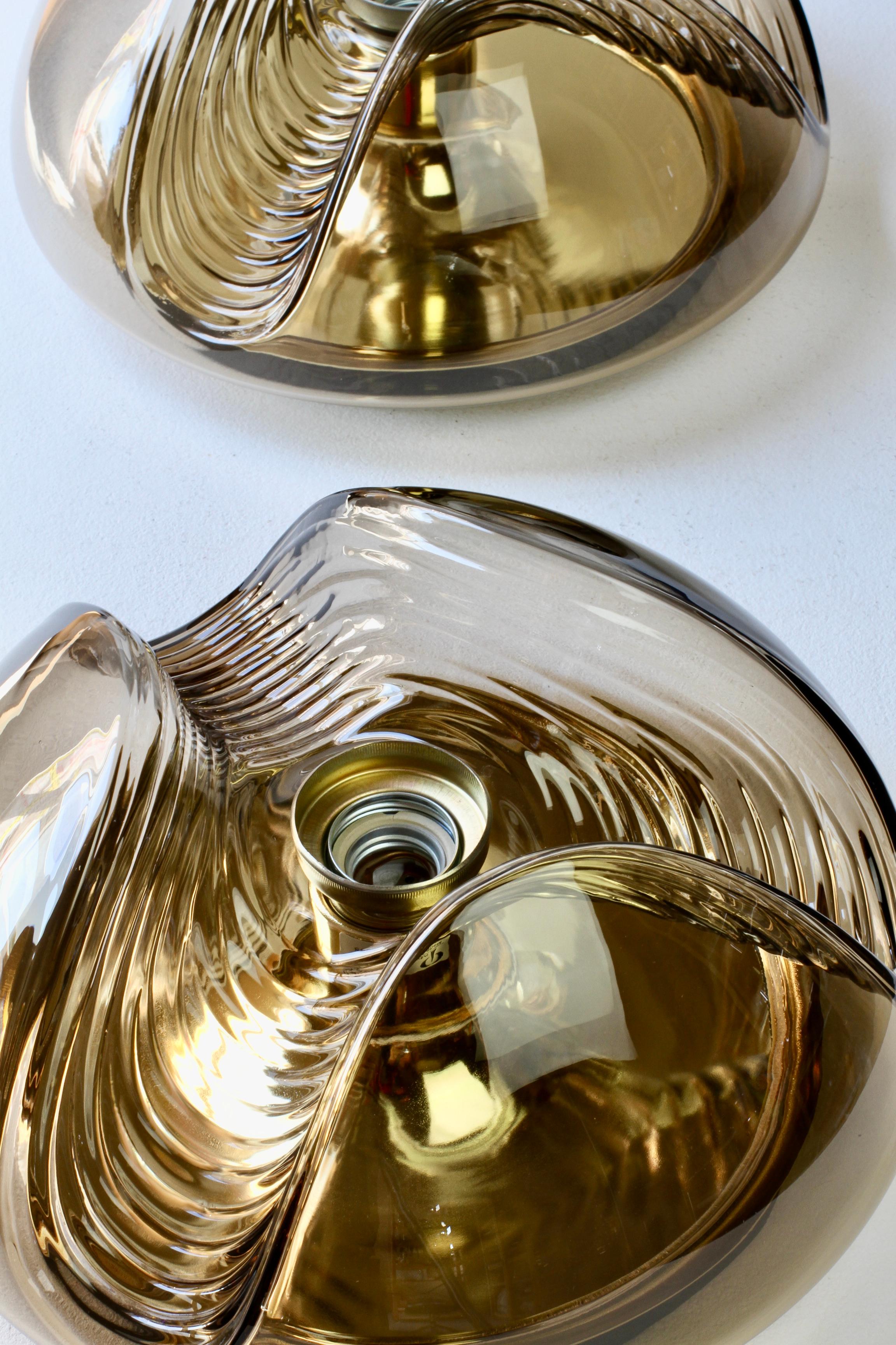 Peill & Putzler Large Pair of 1970s Smoked Glass Biomorphic Wall Sconces Lights For Sale 4