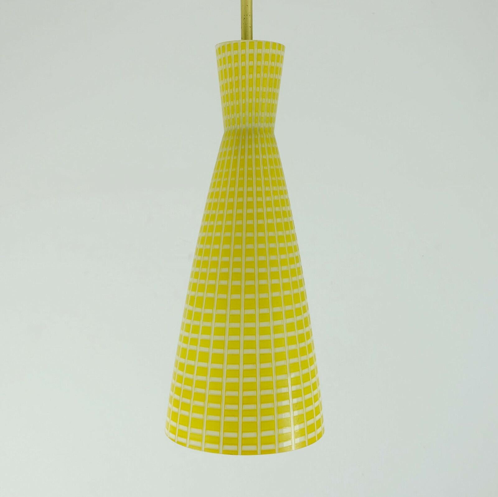 Peill & Putzler Midcentury Pendant Lamp 1950s Yellow and White Glass For Sale 4
