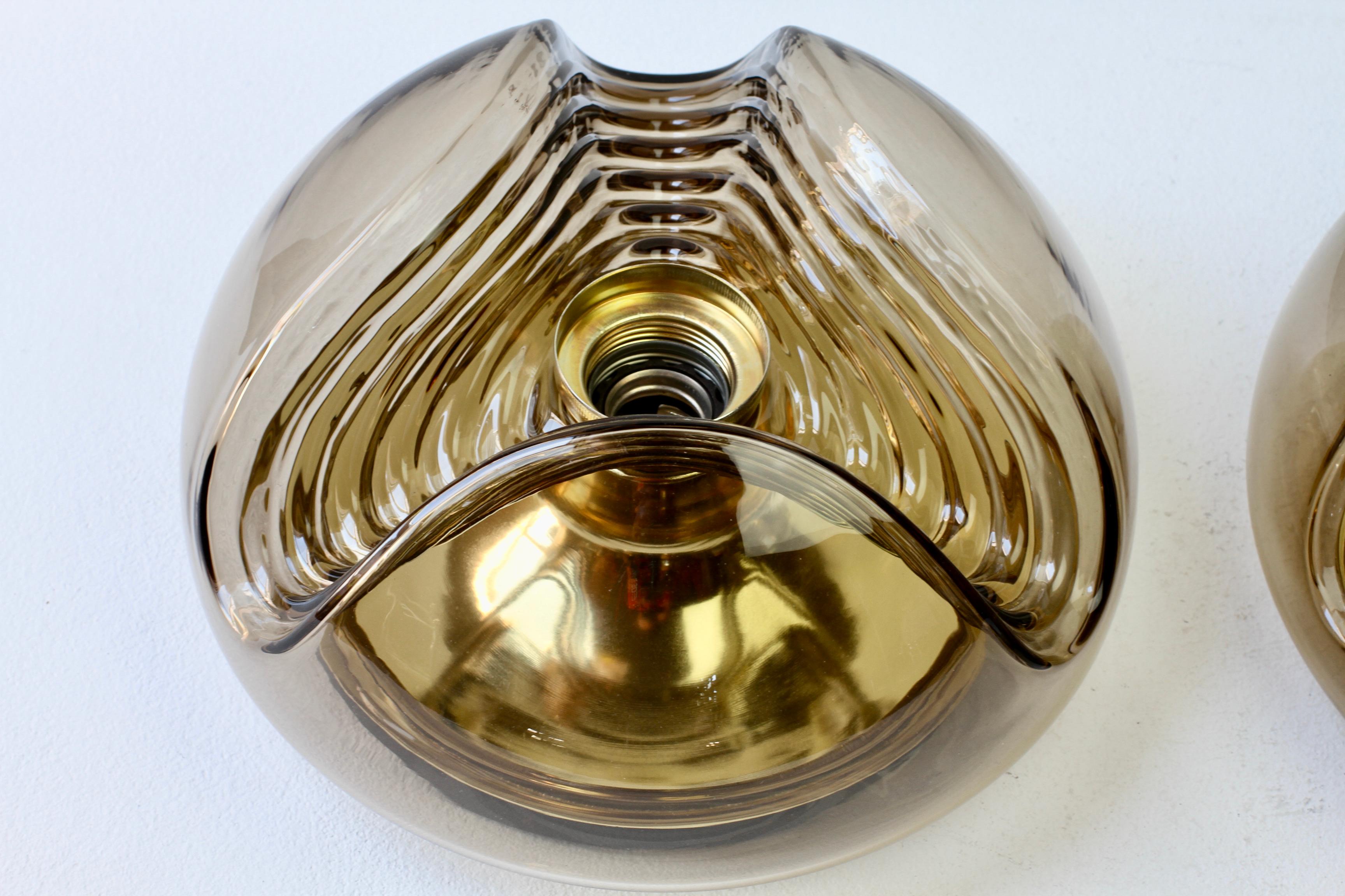 Peill & Putzler Pair of 1970s Smoked Glass Brass Biomorphic Wall Lights Sconces For Sale 4