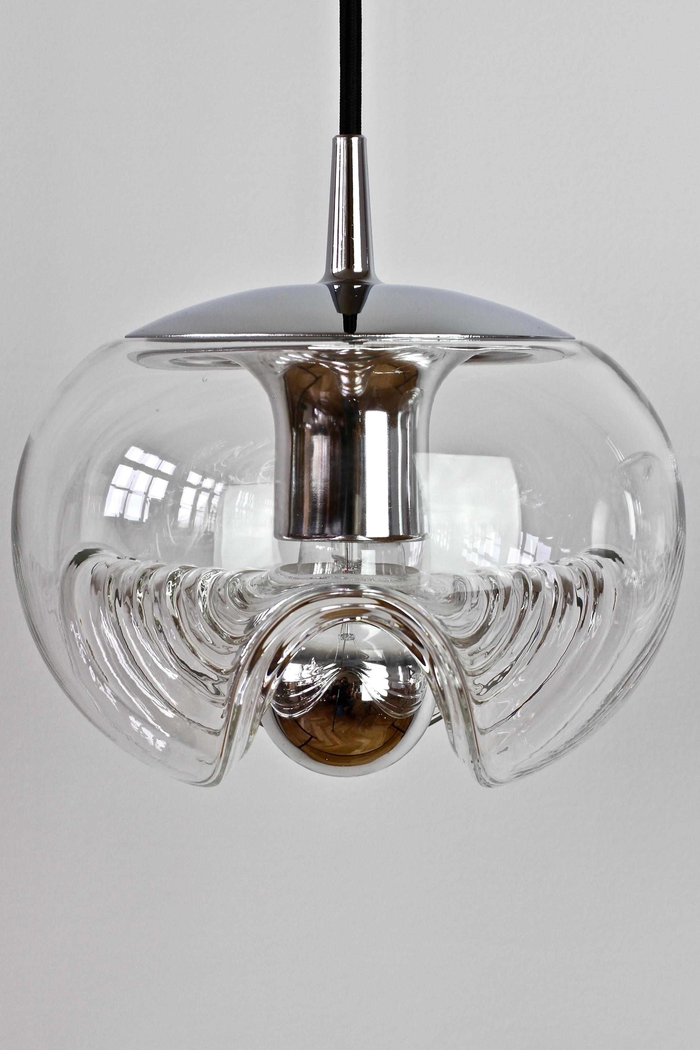 Peill & Putzler Coppia di pendenti biomorfi in vetro trasparente 