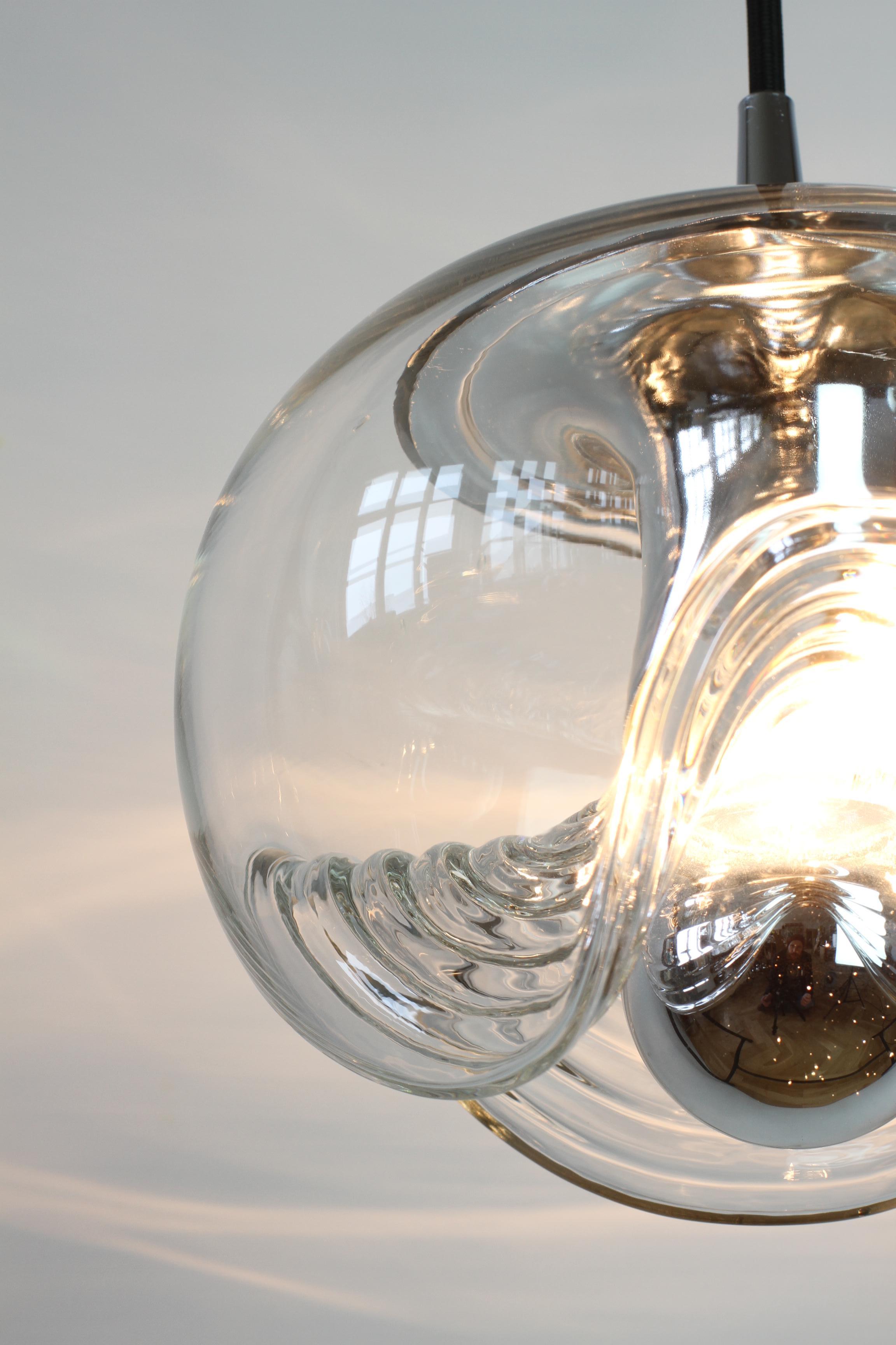 Peill & Putzler Coppia di pendenti biomorfi in vetro trasparente 