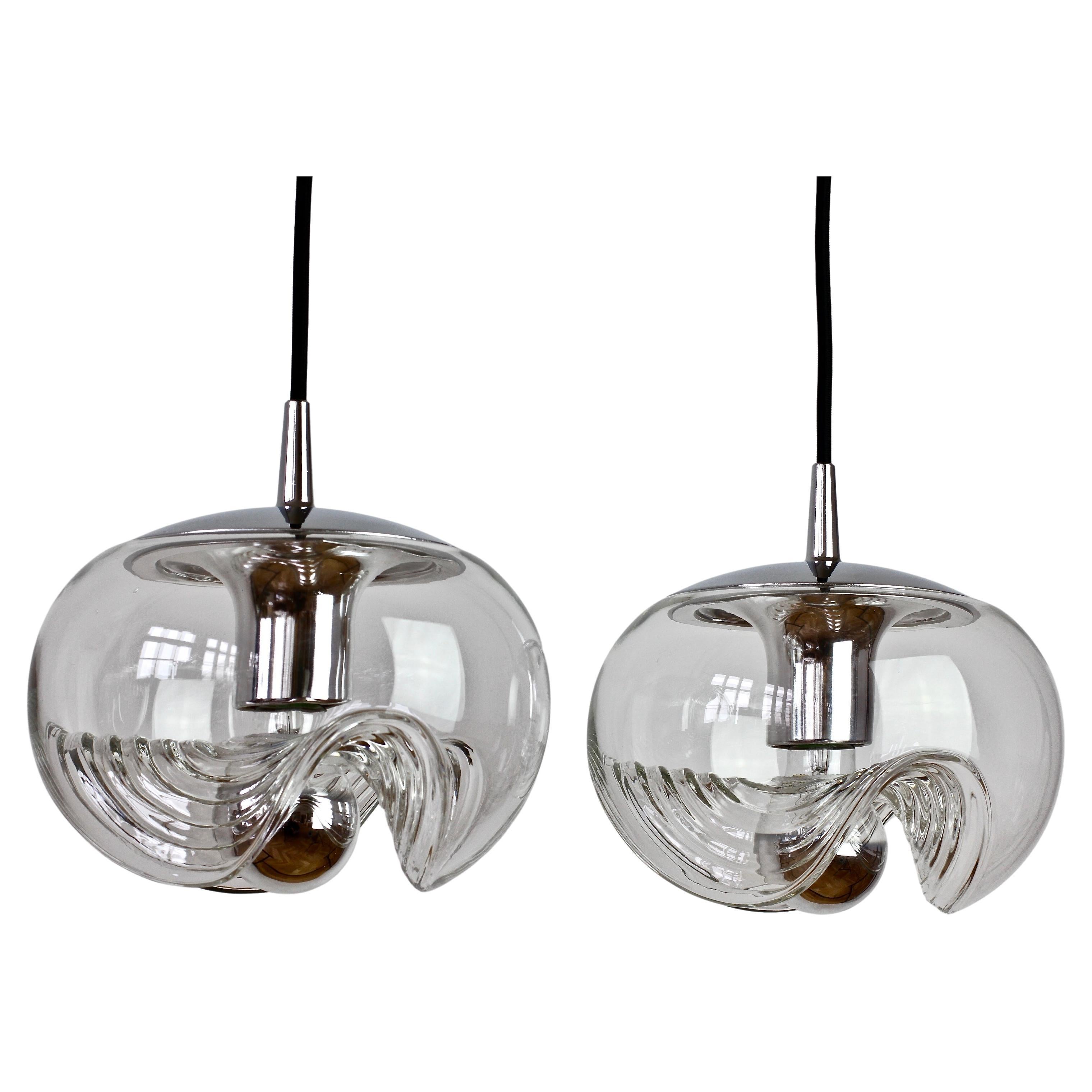 Peill & Putzler Pair of Biomorphic 'Futura' Clear Glass Pendant Lights, 1970s