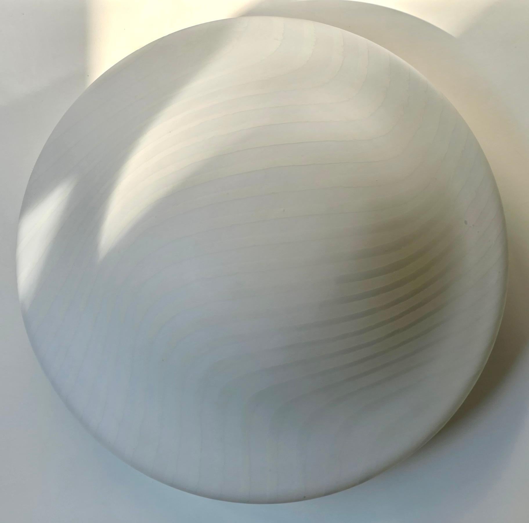 Peill & Putzler Lámpara de techo empotrada de cristal opalino rayado, Alemania, años 70 Metal en venta