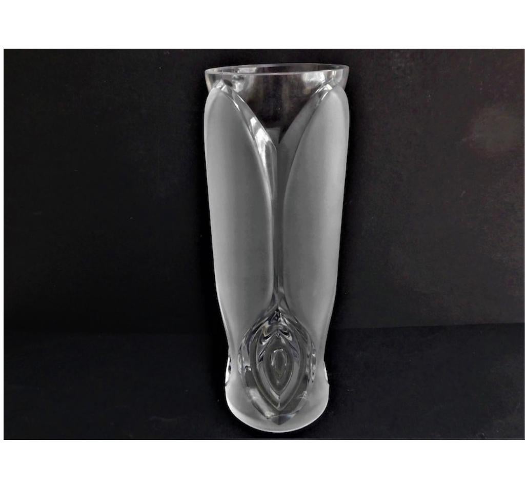 A vintage  Set German art glass vase made by Peill & Putzler
Manufacturer: Peill & Putzler, Düren
Designer/design Year 1974.
Measures: Height  36 cm  / 28 cm
Width, diameter 11 cm / 10 cm





    


































