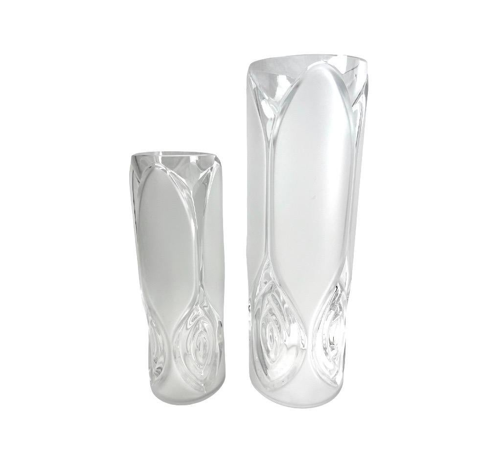 Peill & Putzler, Vintage-Set von Vasen aus klarem und mattiertem Kunstglas, signiert (Moderne der Mitte des Jahrhunderts) im Angebot