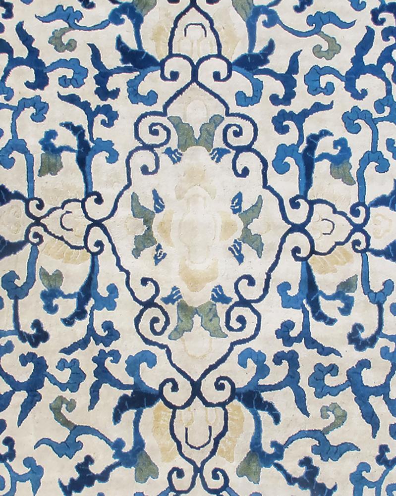 During the decades preceding the World War II, several international firms wove rugs in China for the export market. These carpets were generally executed in the Art Deco style of the era and incorporated elements of ‘chinoiserie’ in an array of