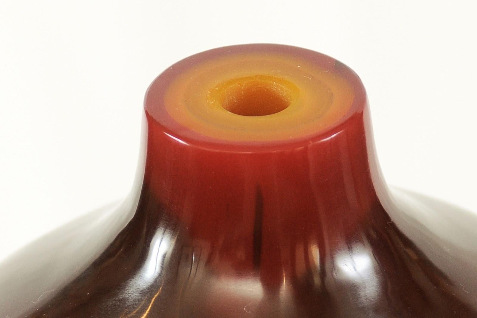 Peking Glass Vase - Robert Kuo for McGuire In Good Condition In Atlanta, GA