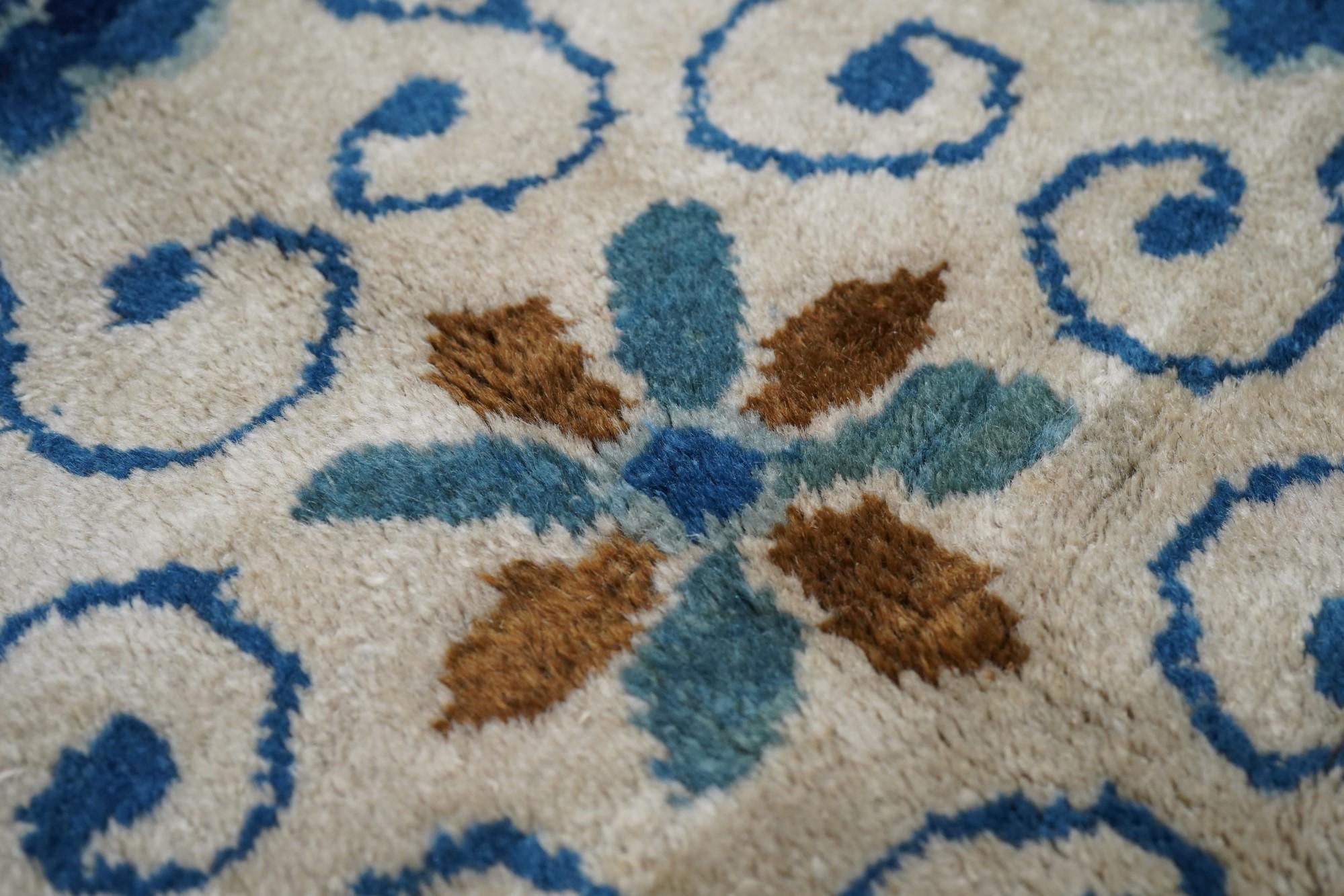 Laine Tapis pékinois ancien 12'0'' x 14'7'' en vente