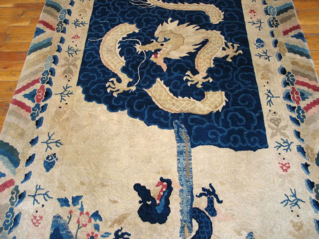 Early 20th Century Chinese Peking Dragon Carpet ( 4'2