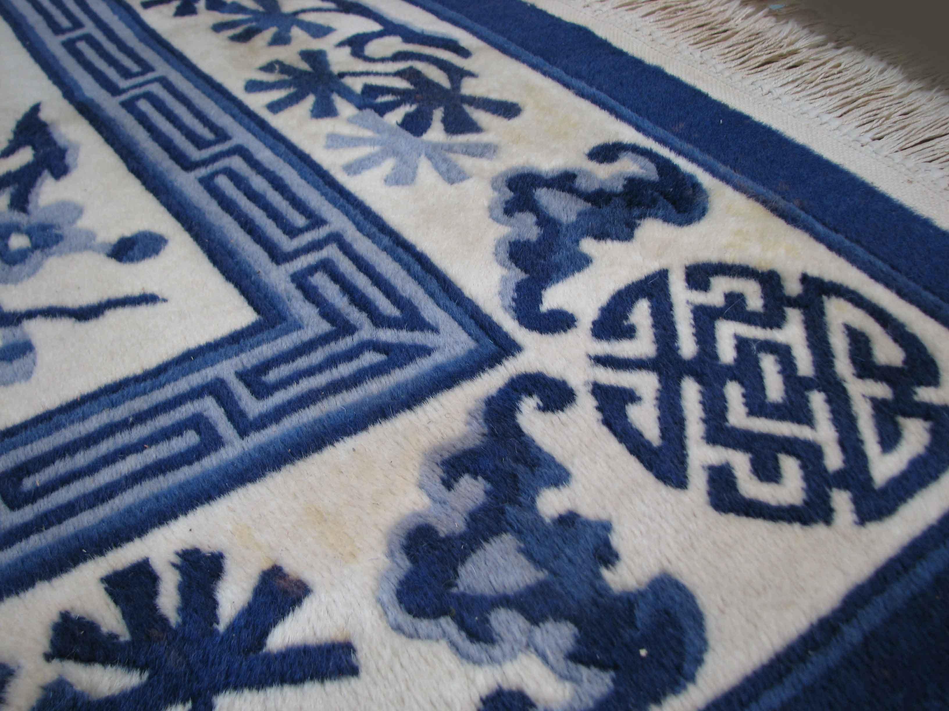 Pekinger Teppich, Wolle, China, Mitte des 20. Jahrhunderts im Zustand „Gut“ im Angebot in Ottawa, Ontario