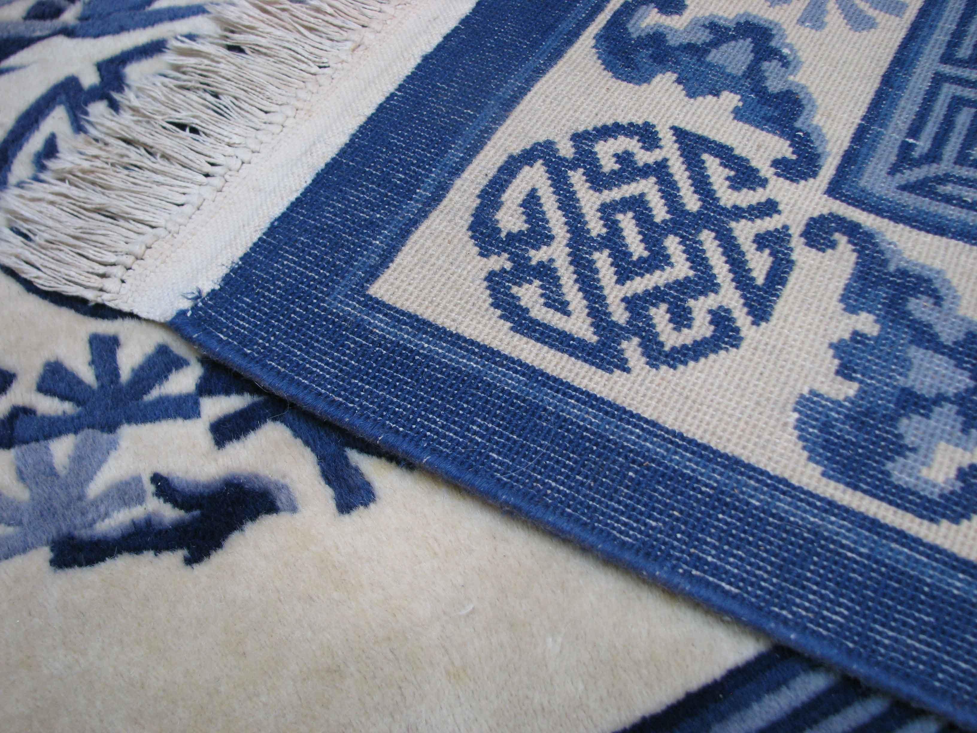 Pekinger Teppich, Wolle, China, Mitte des 20. Jahrhunderts im Angebot 2