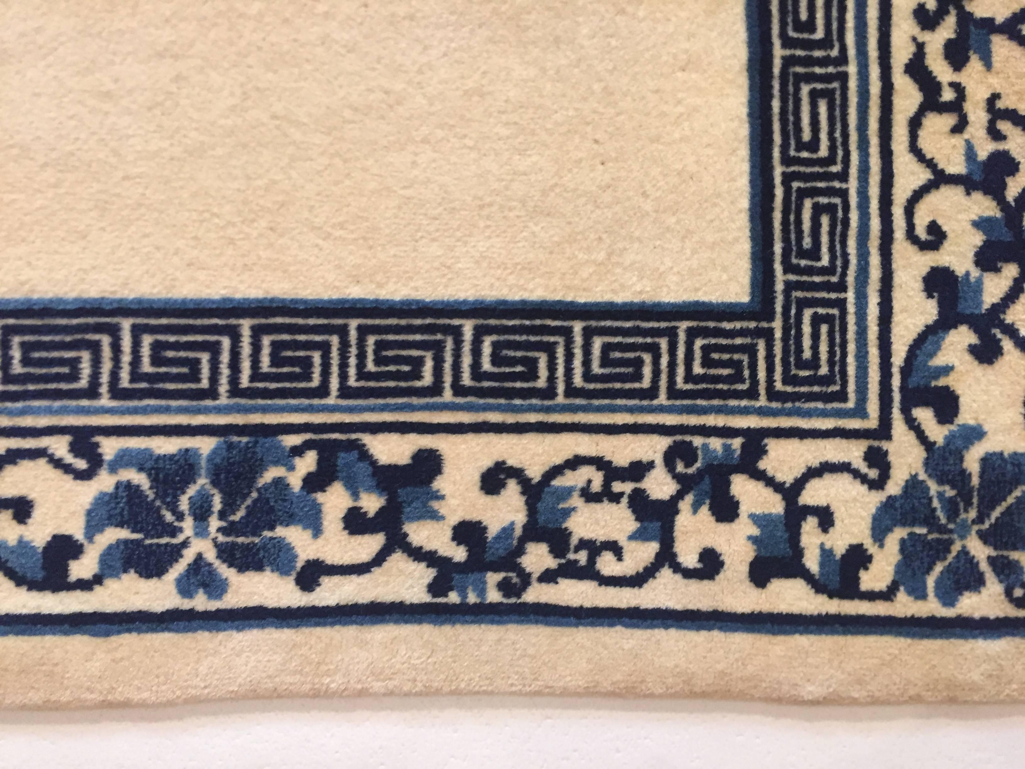 Wool 20th Century White and Blue Empty Field Flower Border Chinese Peking Rug, 1970s  For Sale