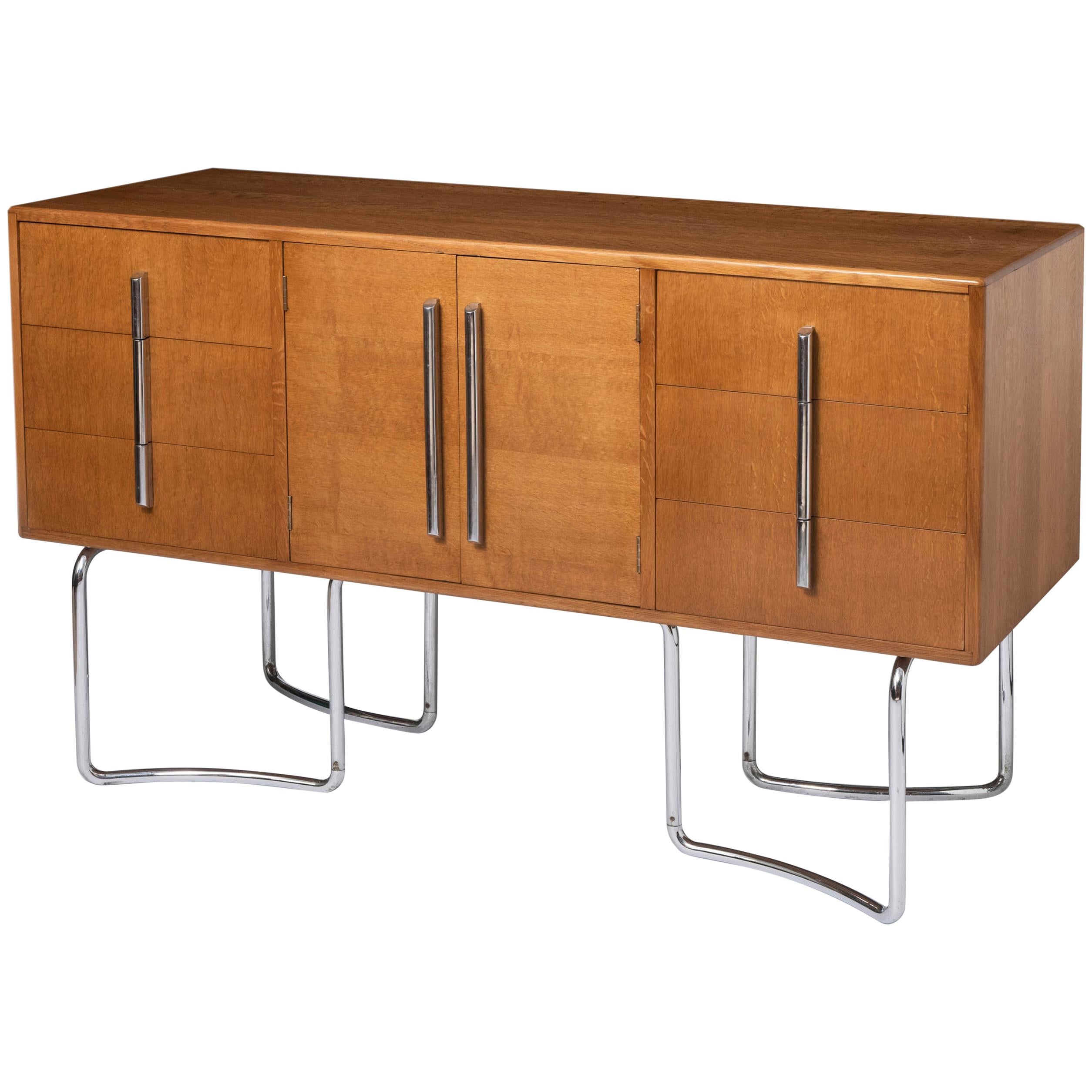 P.E.L. British Modernist Oak veneered Sideboard, England, circa 1931