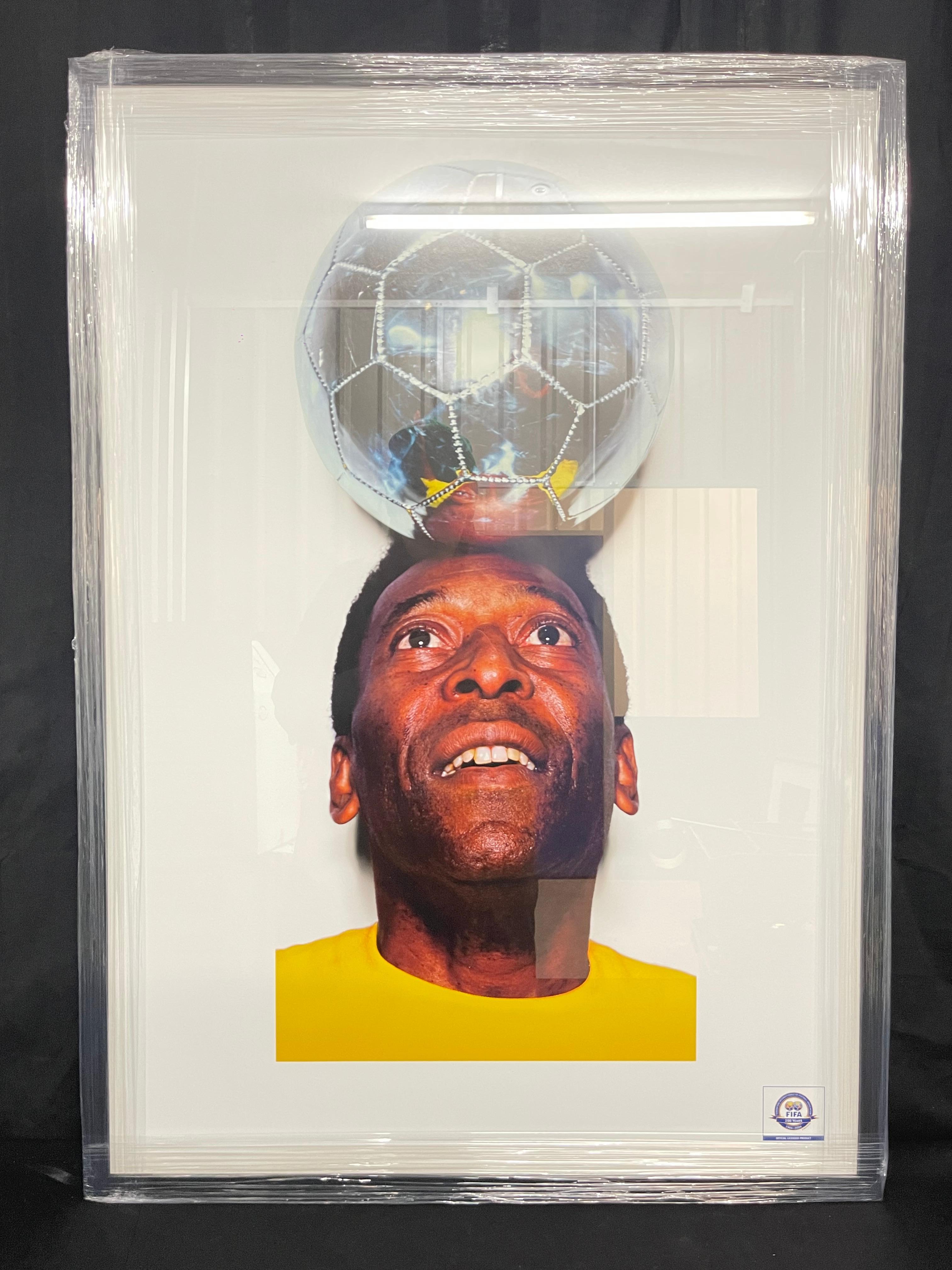 Pelé von Marc Quinn 2004 FIFA 100 (Papier) im Angebot