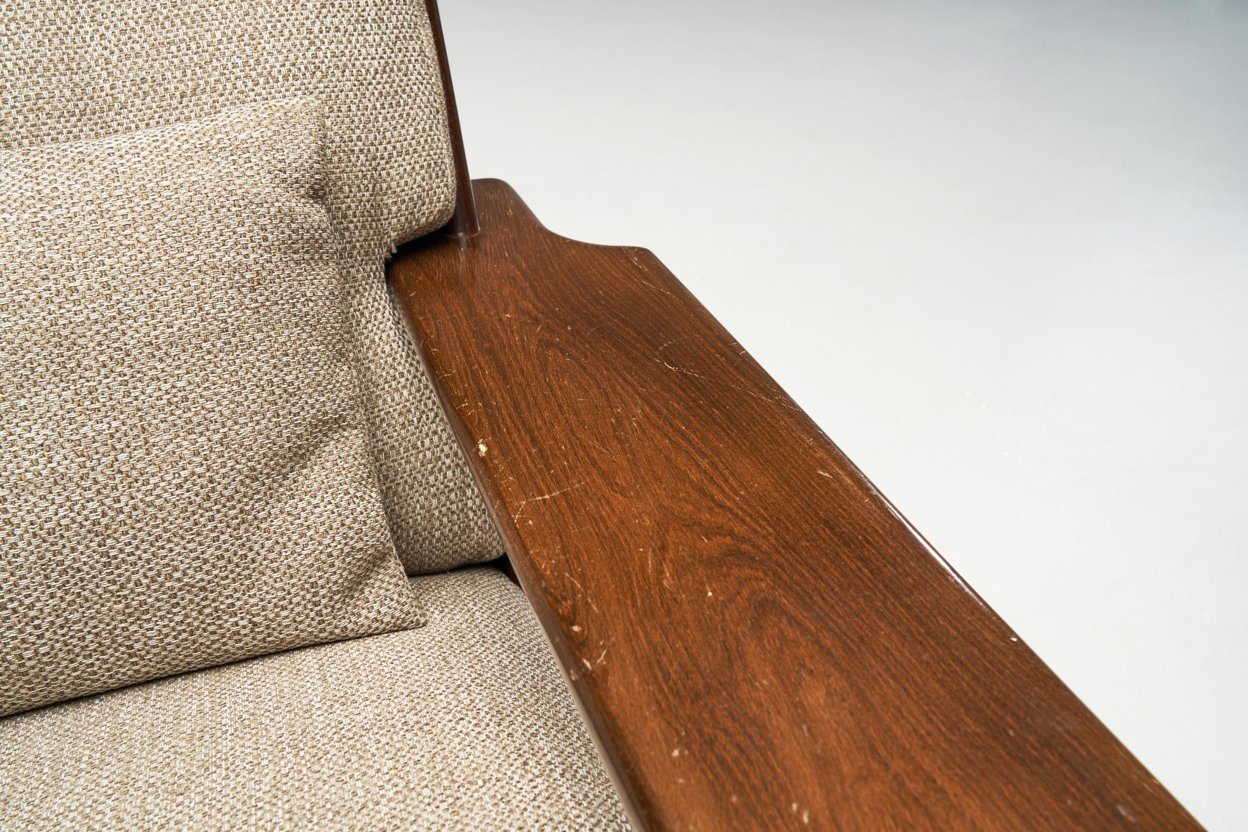 “Pele” Lounge Chair by Esko Pajamies for Lepokalusto, Finland 1970s For Sale 4