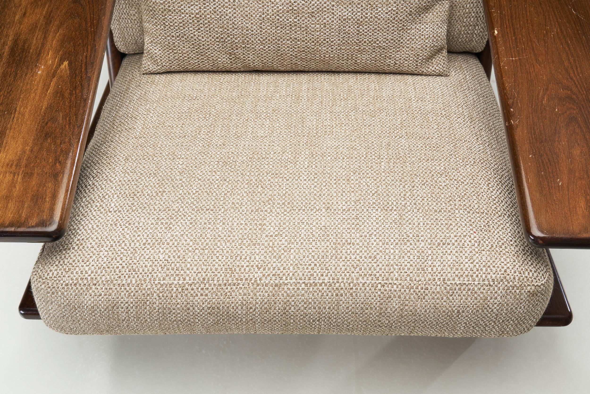 “Pele” Lounge Chair by Esko Pajamies for Lepokalusto, Finland 1970s For Sale 6