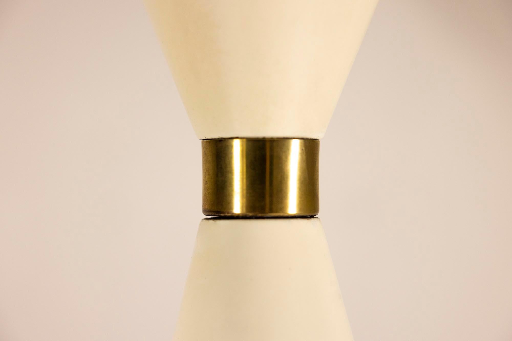 'Pelikan' Floor lamp in Brass and Lacquered Steel by J.T. Kalmar, Austria 1950s For Sale 6
