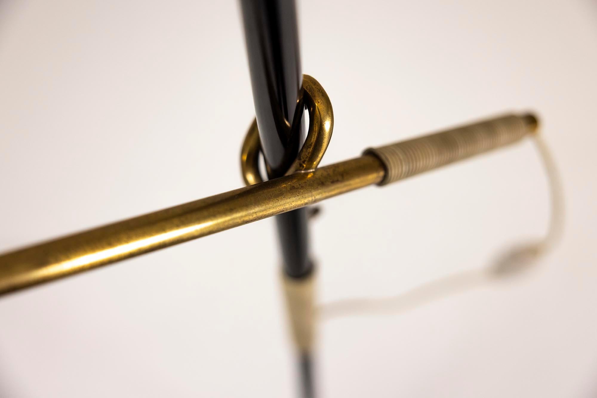 'Pelikan' Floor lamp in Brass and Lacquered Steel by J.T. Kalmar, Austria 1950s For Sale 7