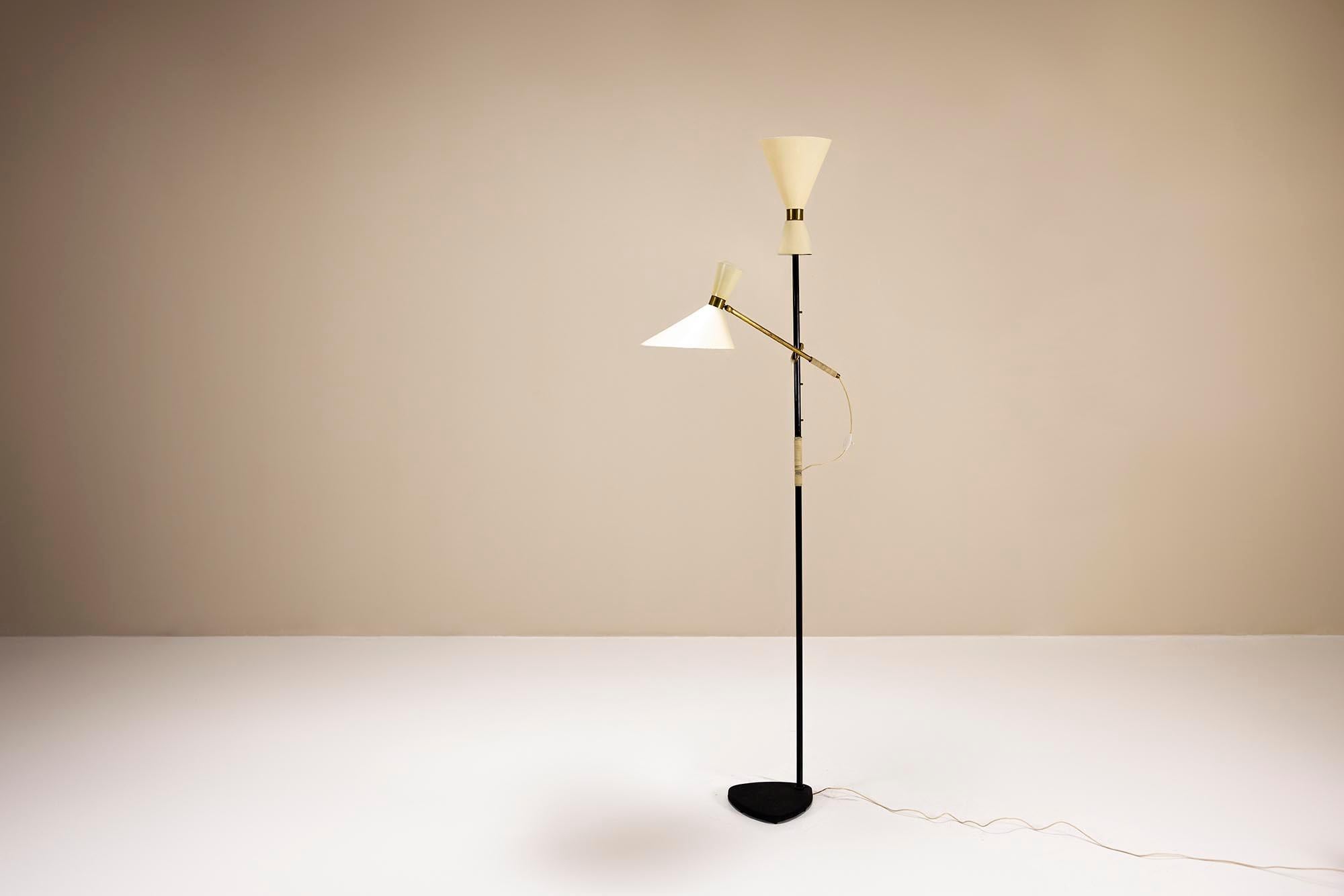 Mid-Century Modern 'Pelikan' Floor lamp in Brass and Lacquered Steel by J.T. Kalmar, Austria 1950s For Sale