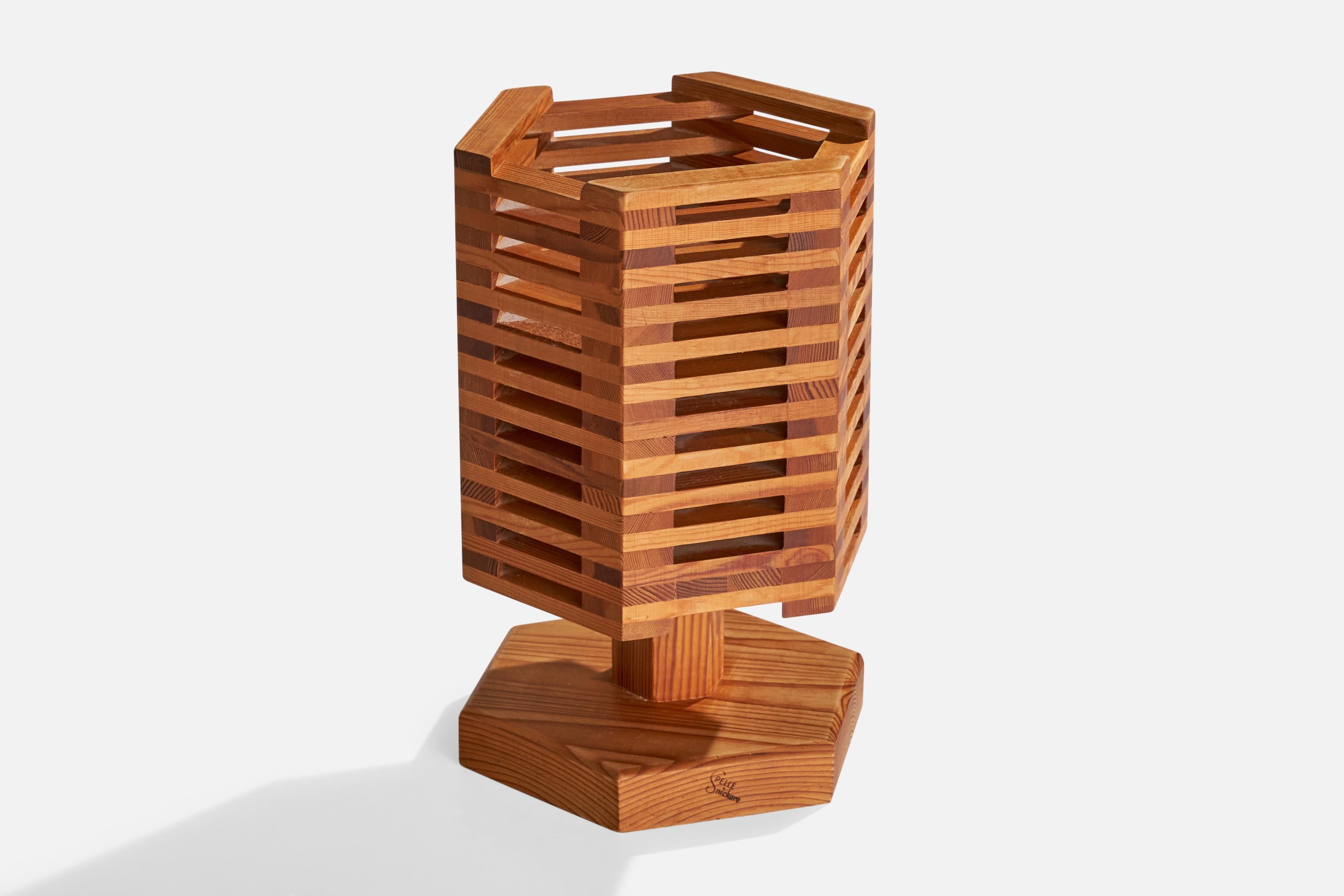 Fin du 20e siècle Lampes de bureau Pelle Snidare, pin, Suède, 1970 en vente