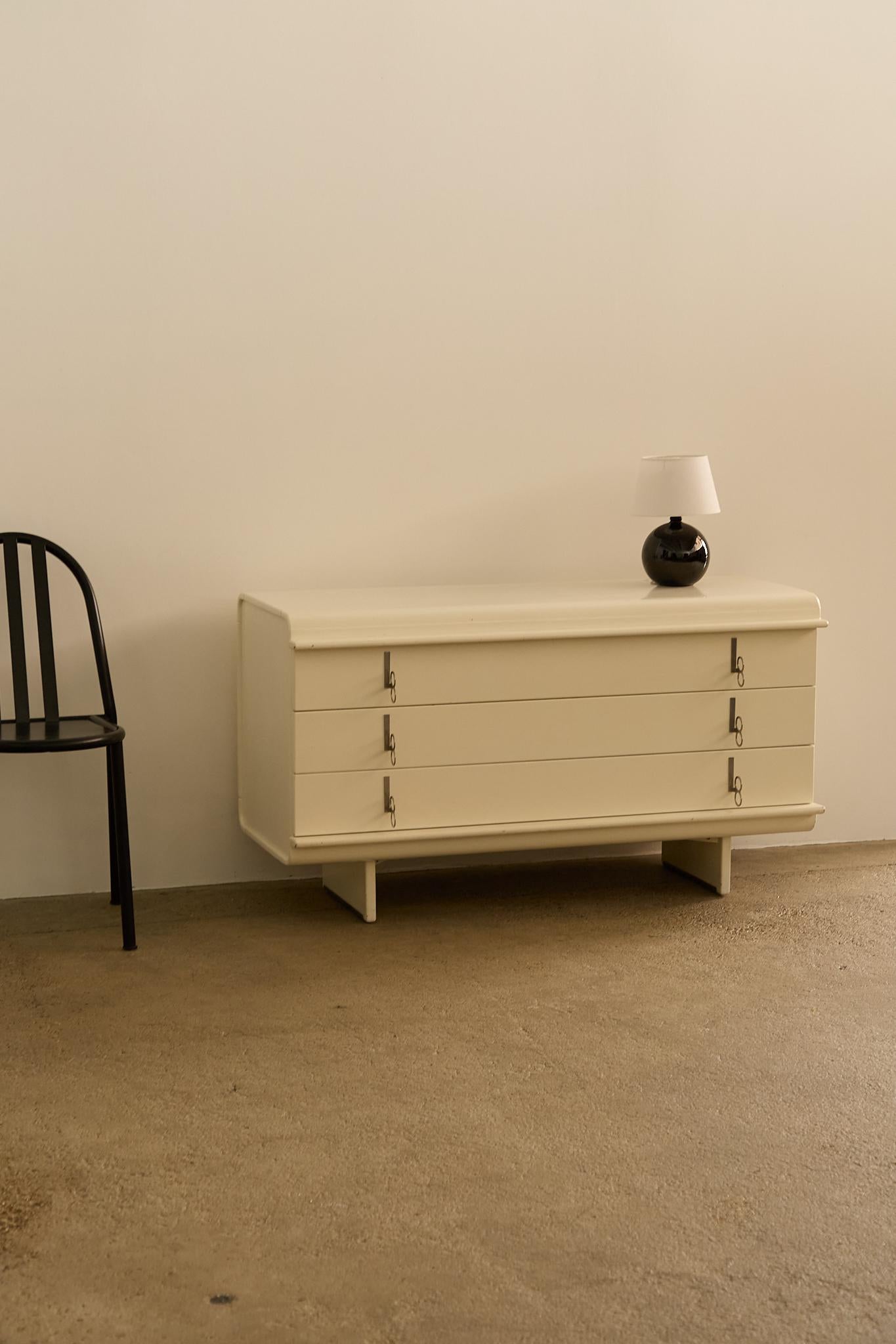 Pellicano Chest Of Drawers For Sale 4