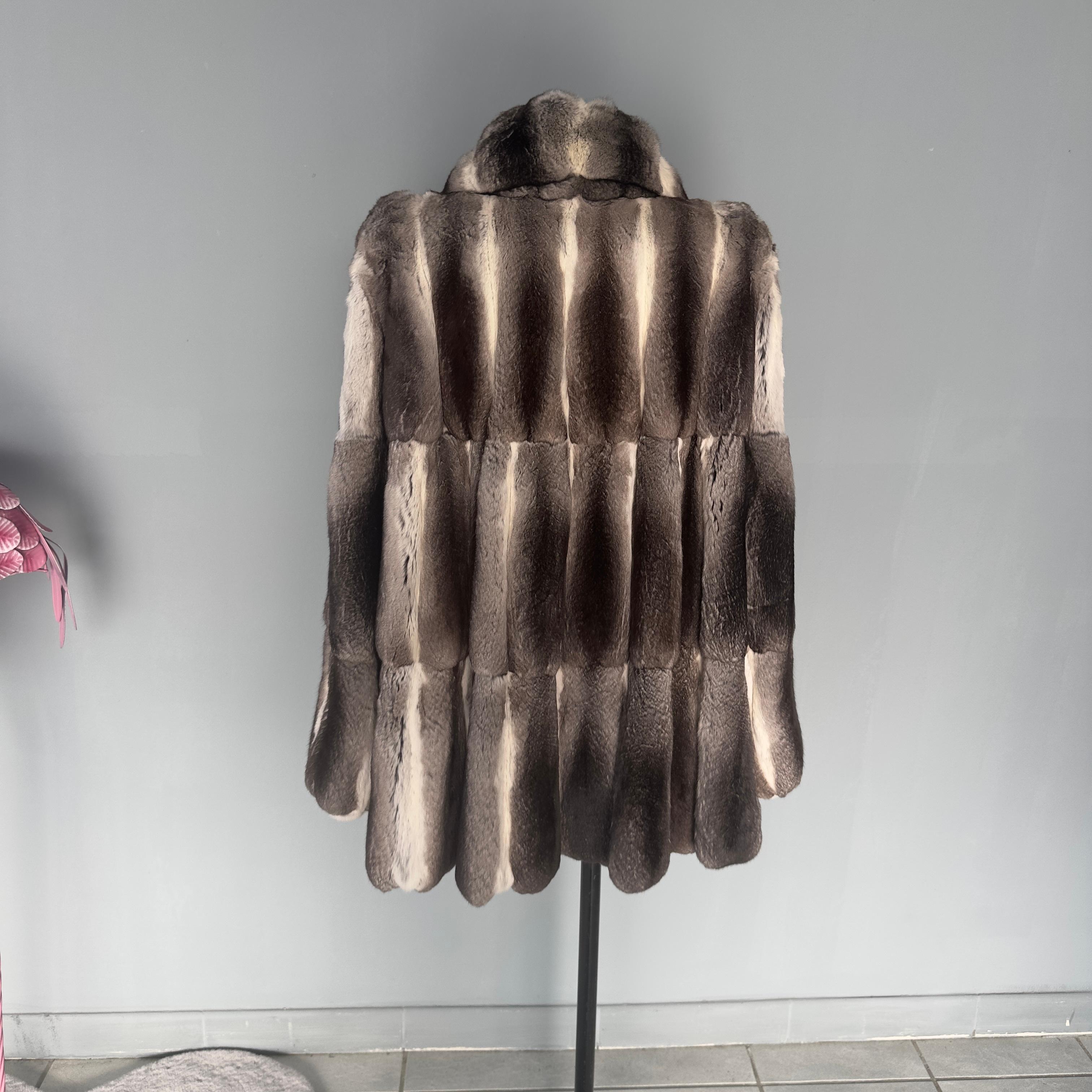 Black Handcrafted natural chinchilla fur coat, 2000s For Sale
