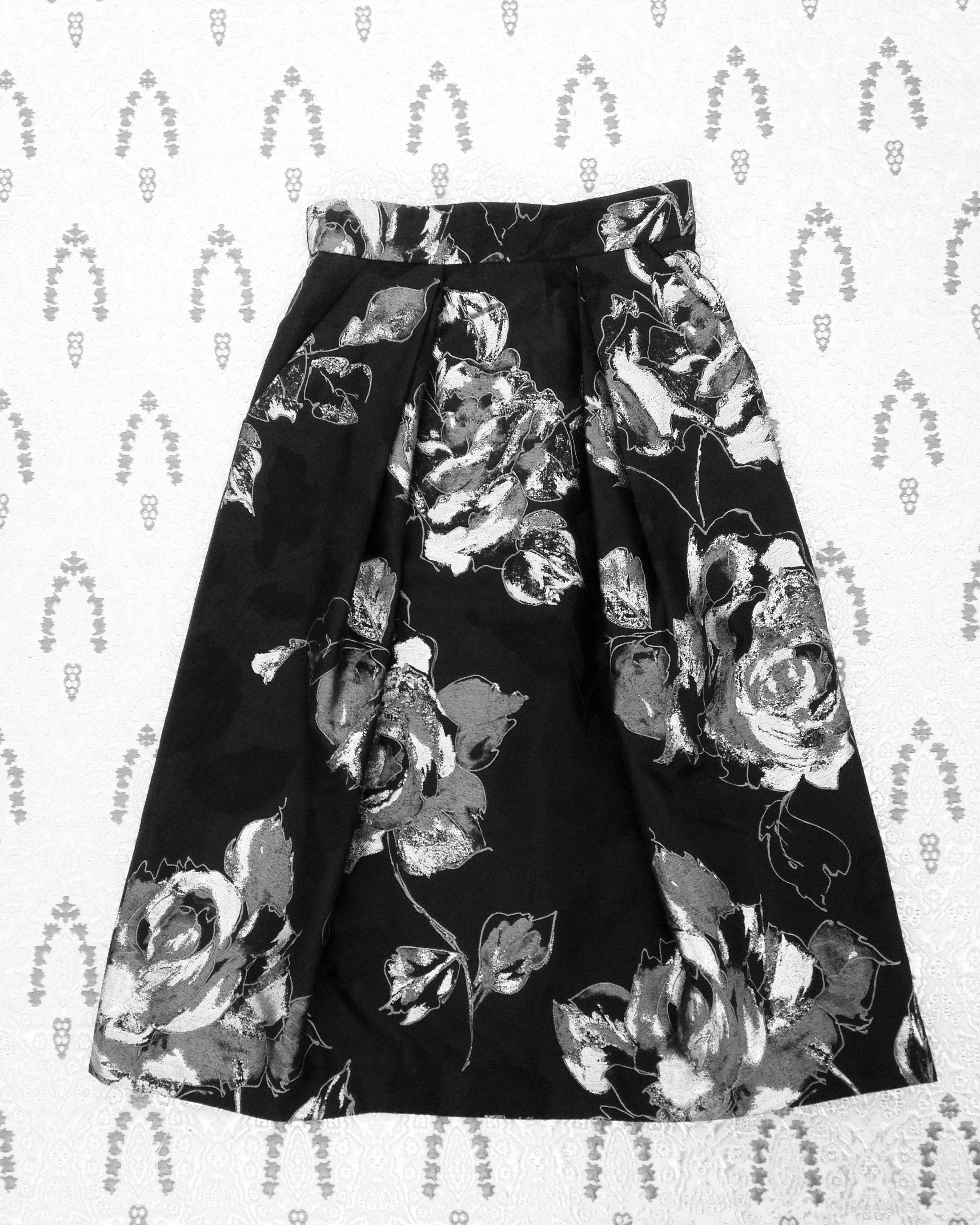 Donna Gonna Pelush in broccato floreale nero e argento -Small in vendita