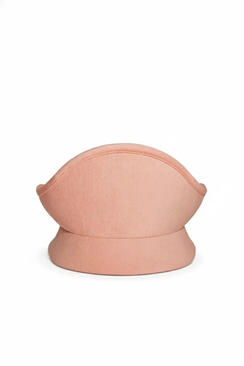 Moderno Ritiro di meditazione Pema offerto in Velluto di Corallo in vendita