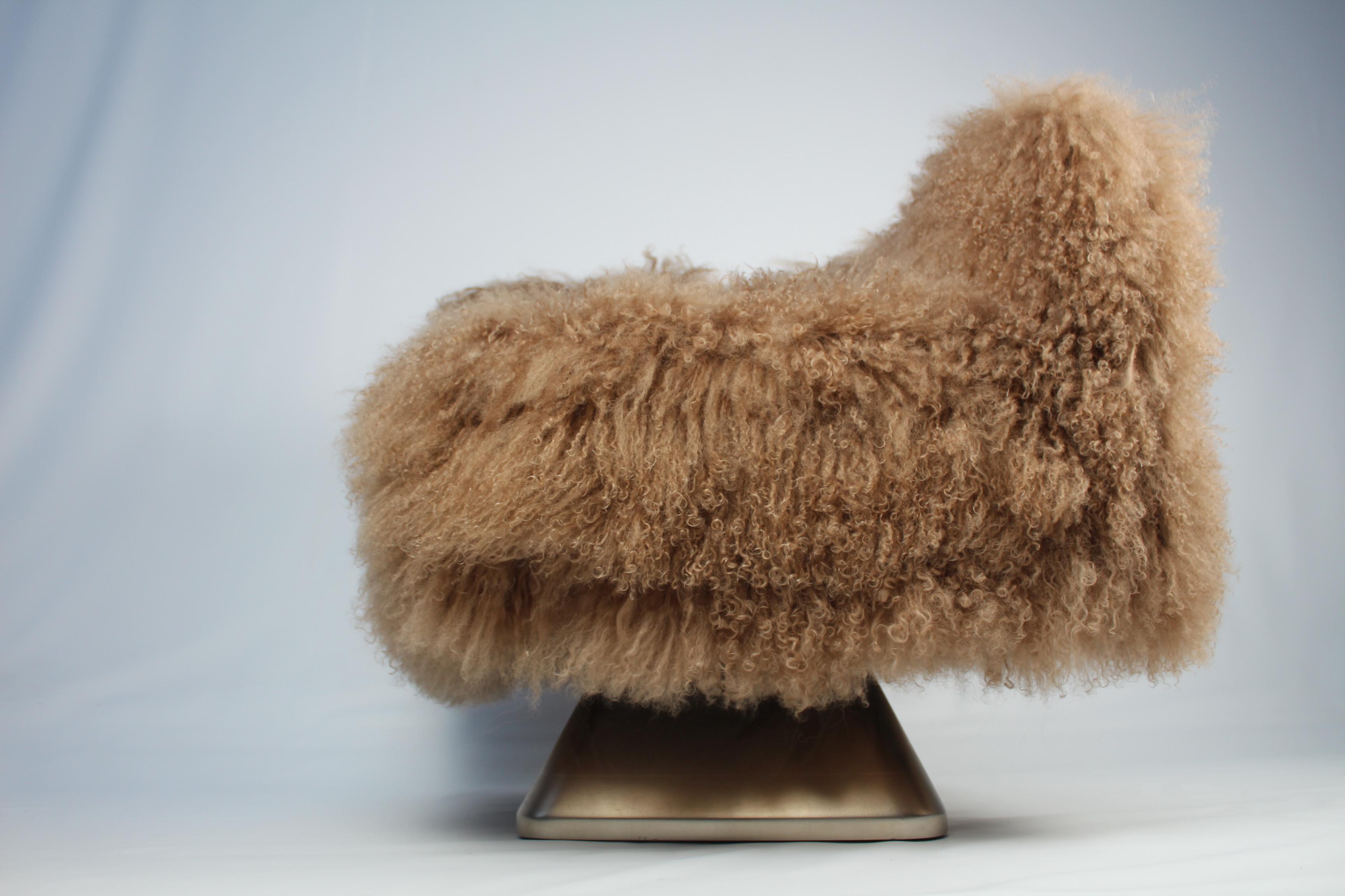 Contemporary Pemba Swivel Beige Angular Armchair with bronzed wooden base and tibet lamb fur For Sale