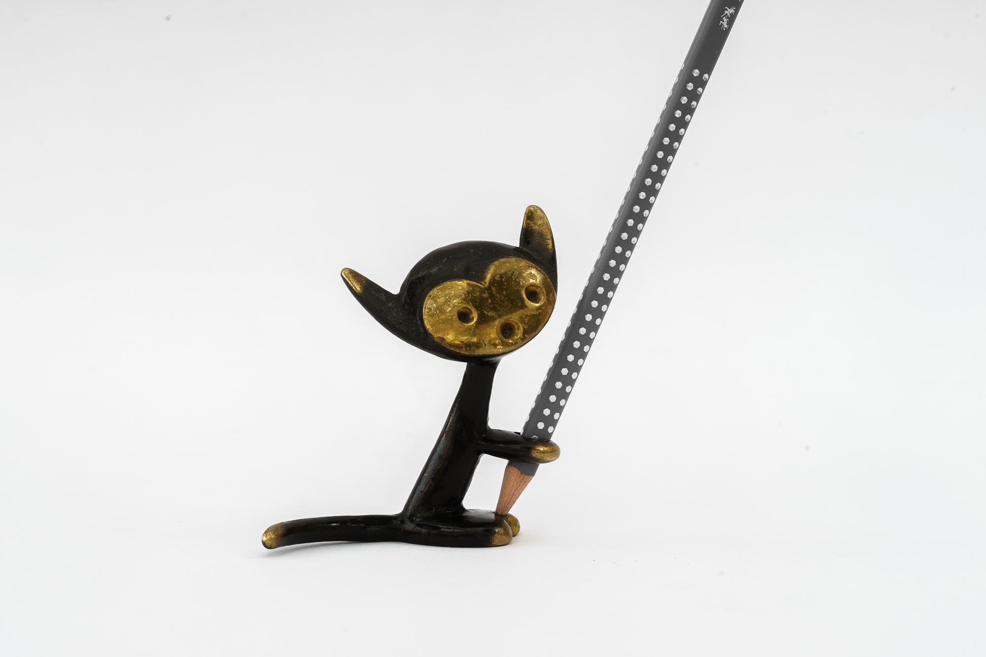 Austrian Pen holder by walter bosse shows a cat around 1950s For Sale