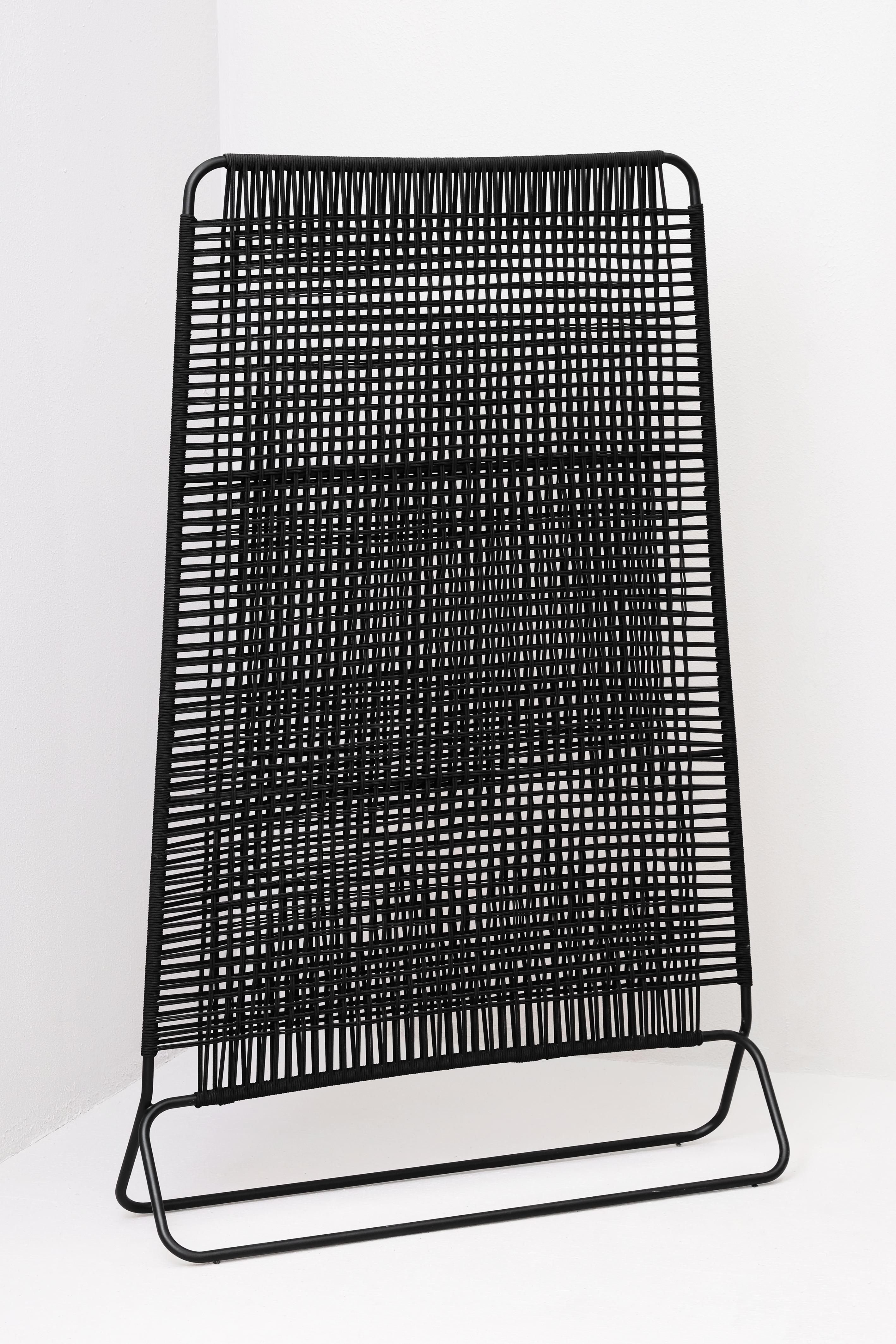 Penca Room Divider Small by Francisco Torres
Dimensions: D 30 x W 105 x H 180 cm
Materials: Steel.

The concept of the Penca family, designed by Francisco Torres and Rosa Hanhausen, is inspired by the geographical context of Mexico, in the diversity