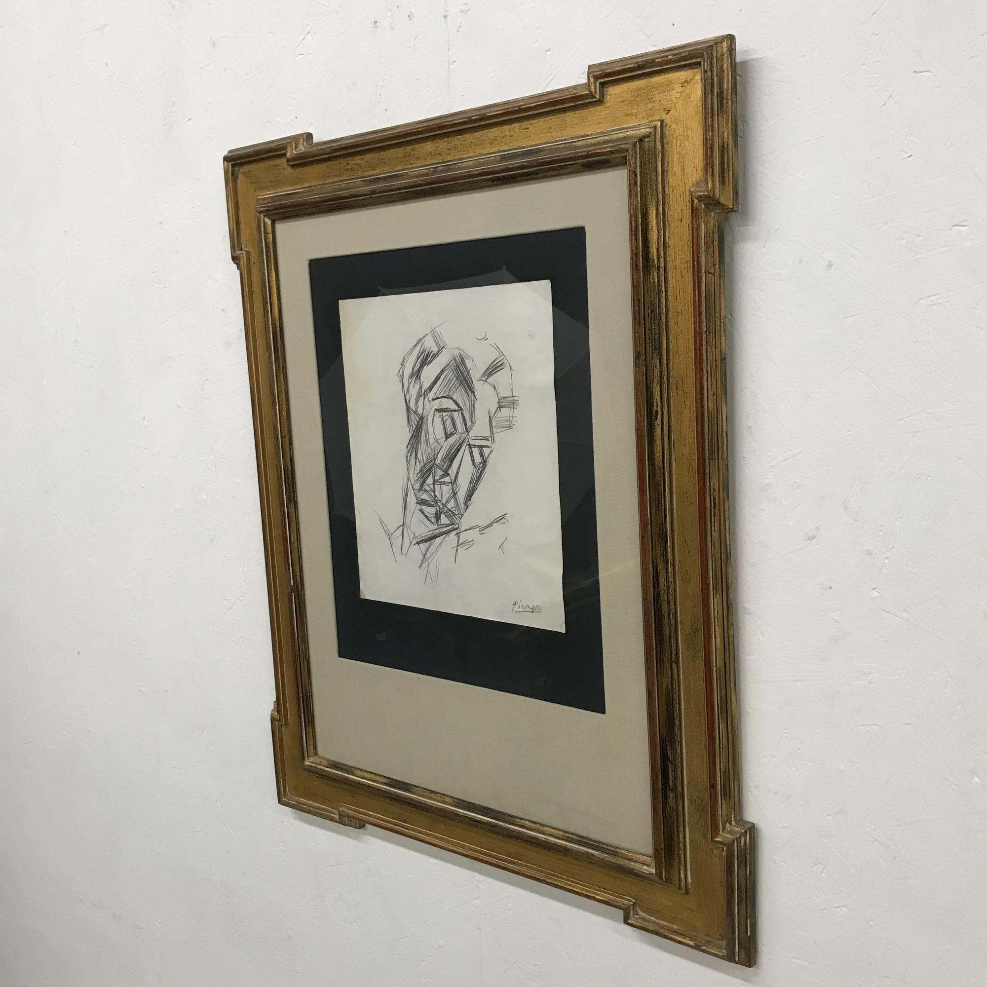 For your consideration a wall art pencil on paper. The art is signed on the lower right corner : “PICASSO”. I don’t have a COA, I can not guarantee its authenticity. 
Art is sold as is, in the condition I found it. 
Dimensions: 24