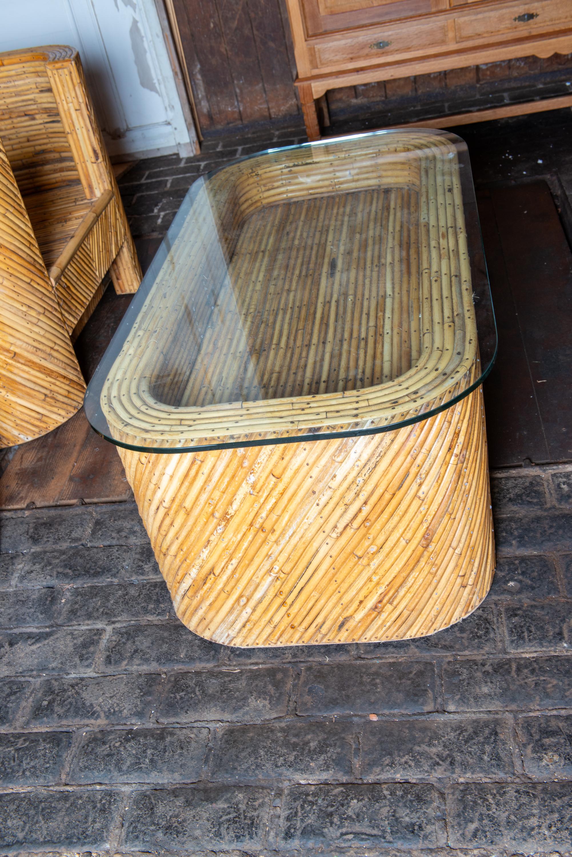 Divano in rattan Pencil, coppia di poltrone, tavolino, stile Crespi in vendita 1