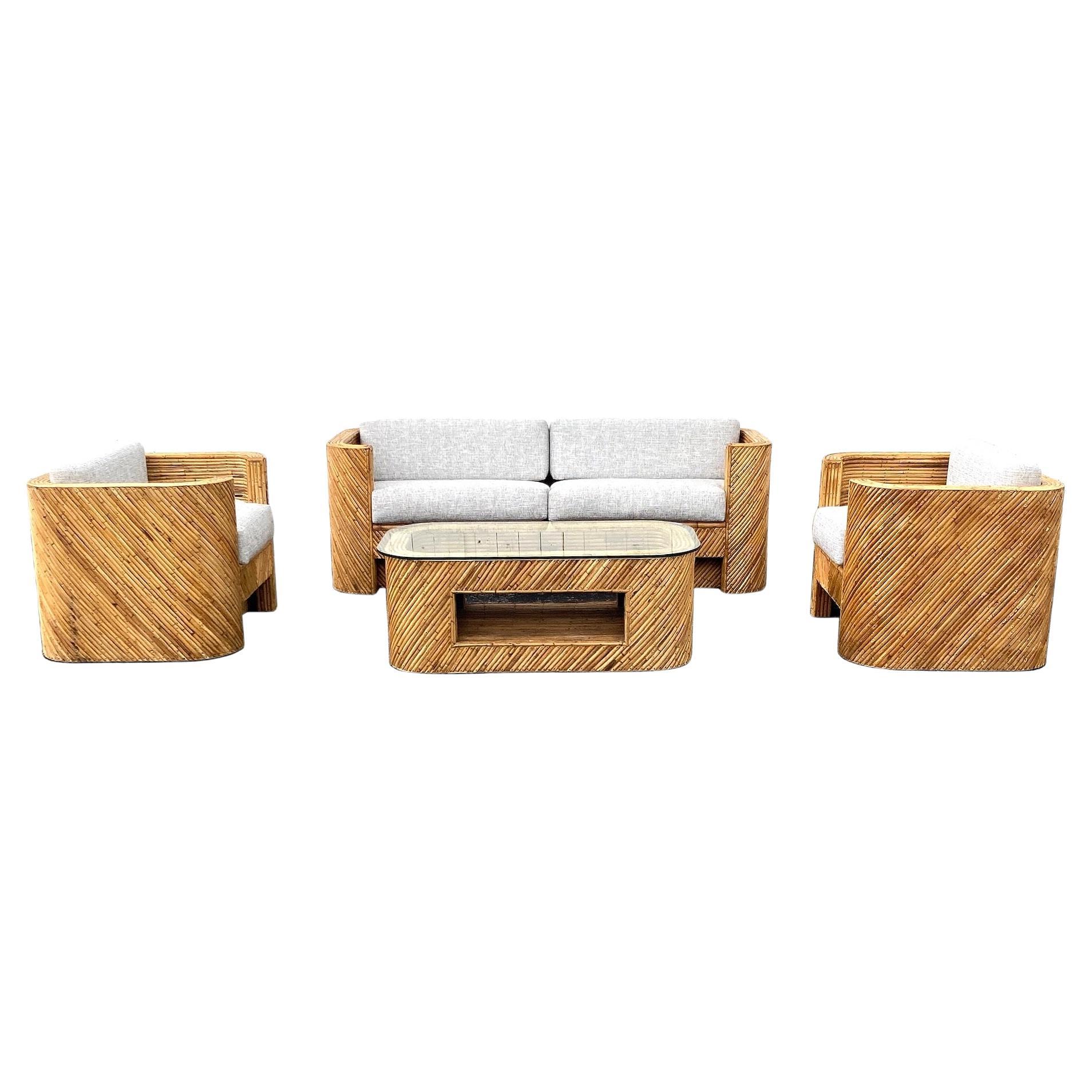 Canapé en rotin en forme de crayon, paire de chaises à accoudoirs, table basse, style Crespi