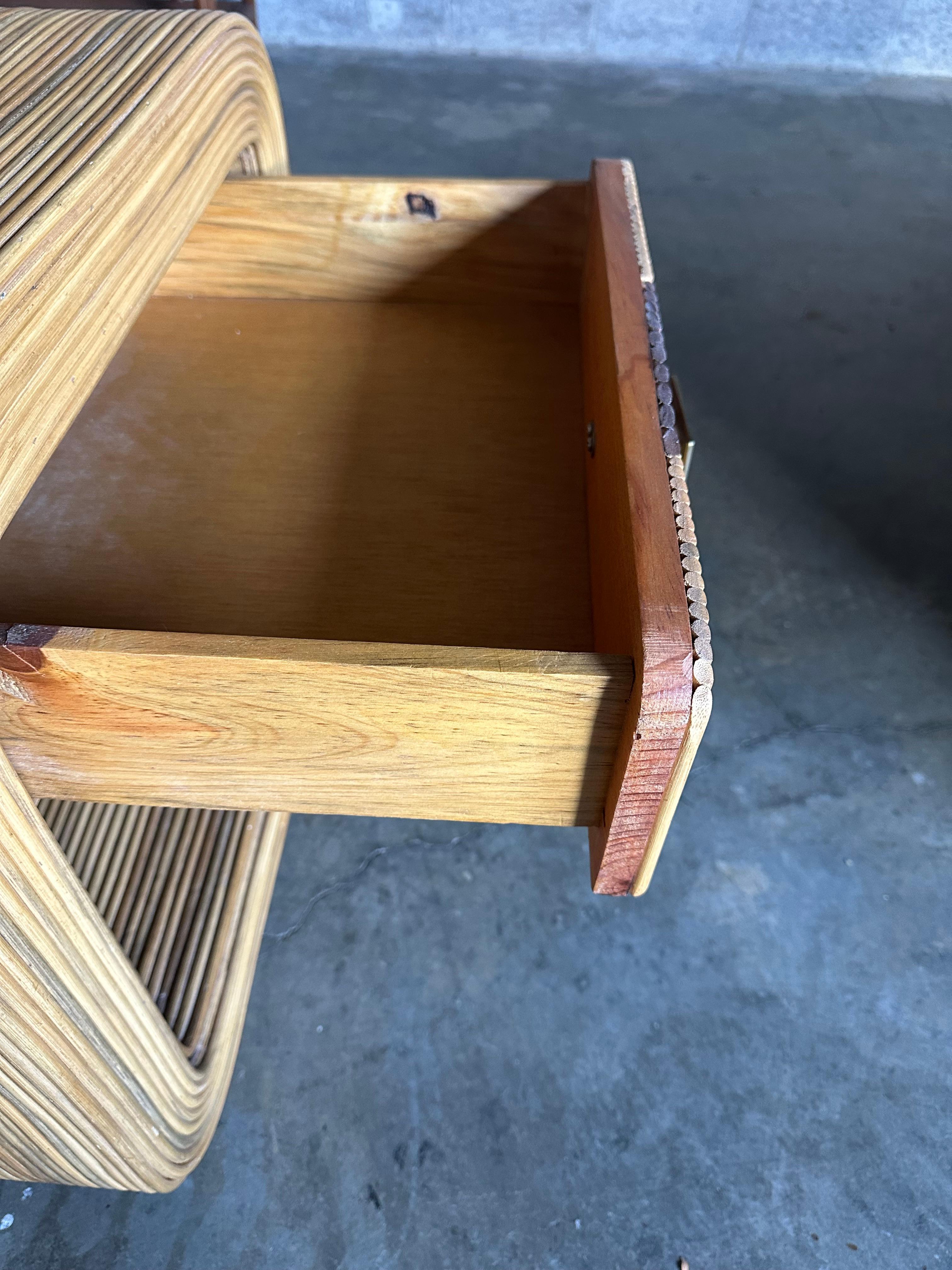 Pencil Reed Bamboo Nightstands After Betty Cobonpue en vente 5