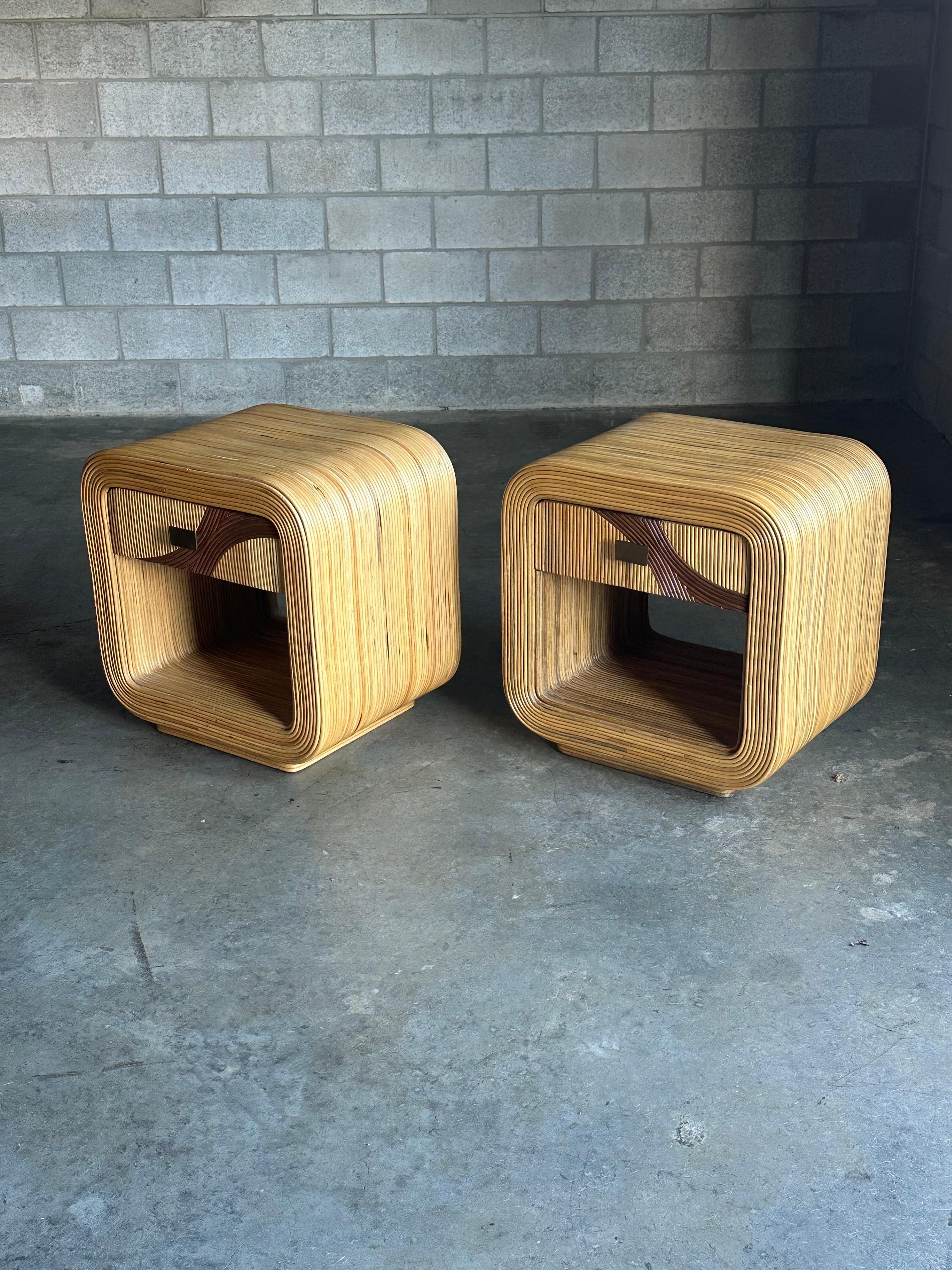 Bohème Pencil Reed Bamboo Nightstands After Betty Cobonpue en vente