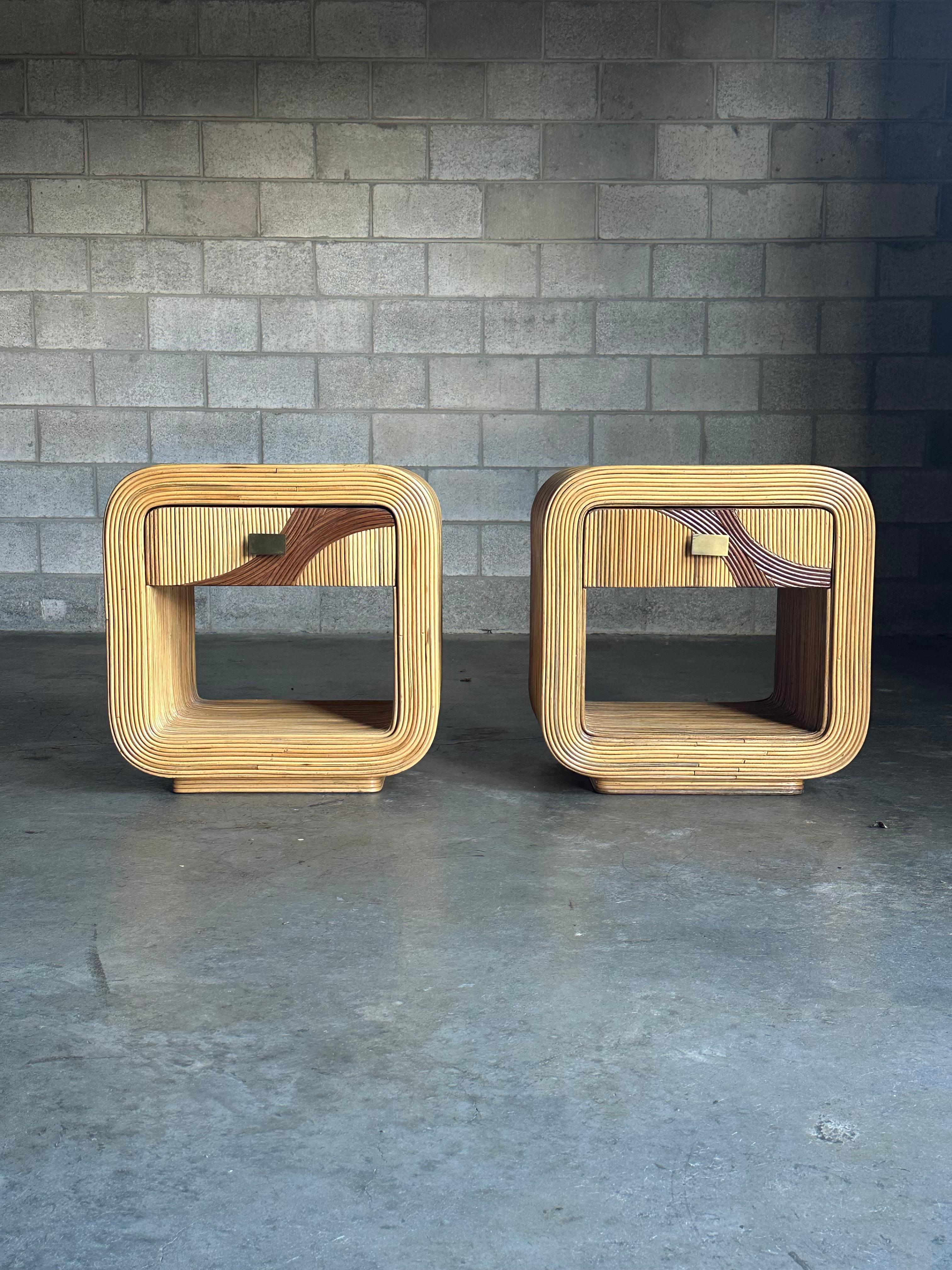 Pencil Reed Bamboo Nightstands After Betty Cobonpue en vente 2