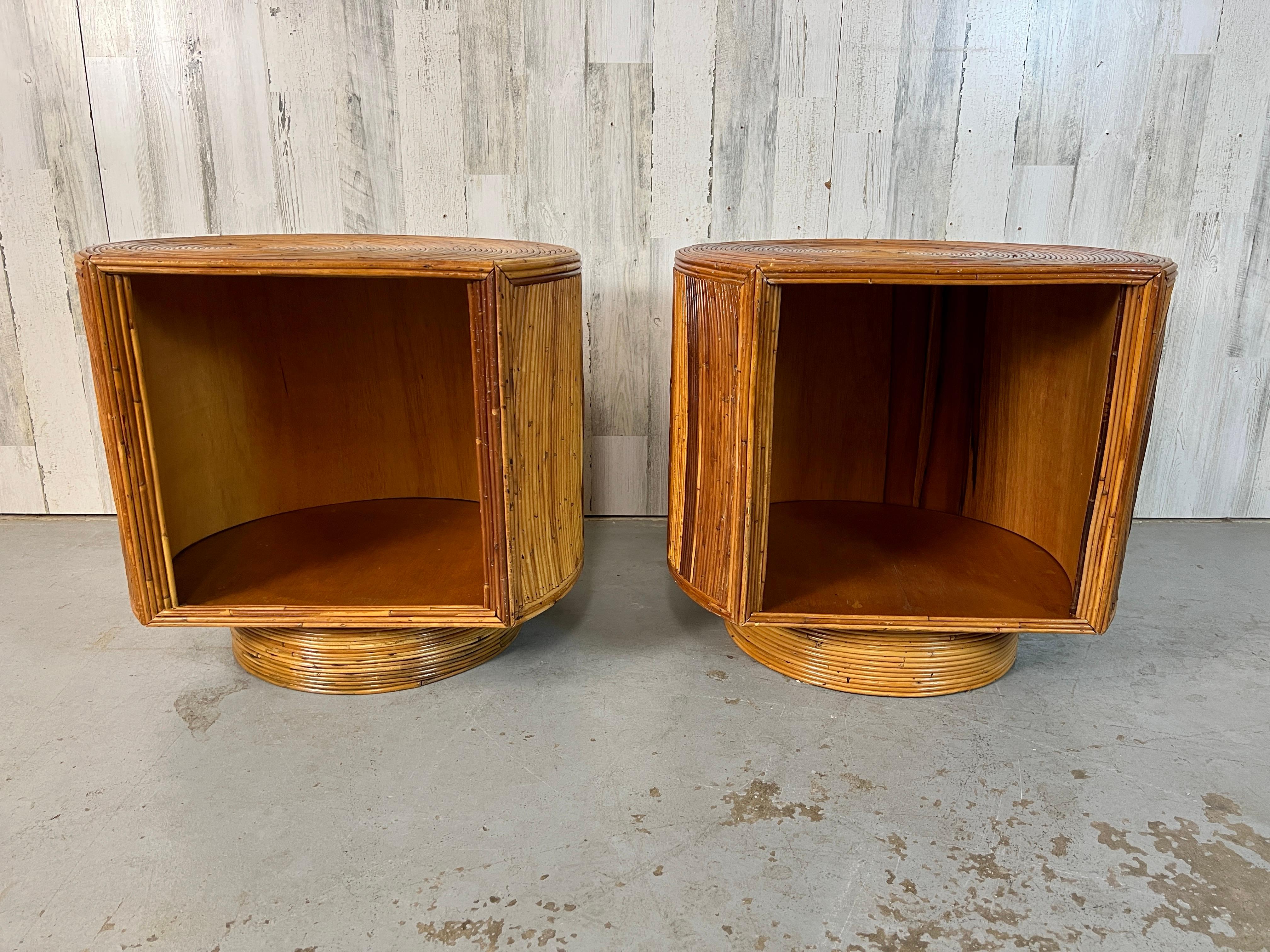 Pencil Reed Circular Night Stands In Good Condition In Denton, TX