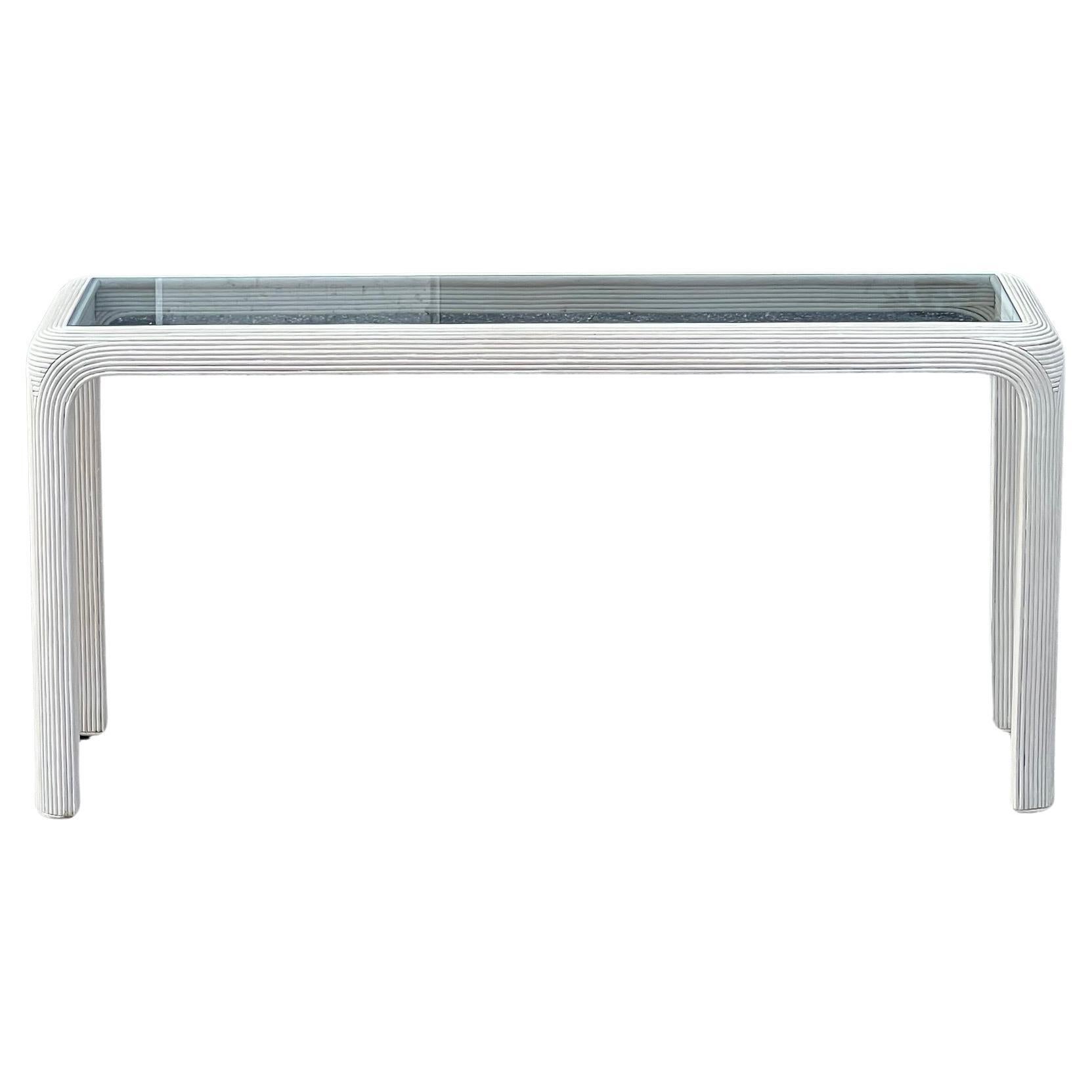 Konsolentisch mit Bleistift und Schilf von Sandtown Furnishings im Angebot