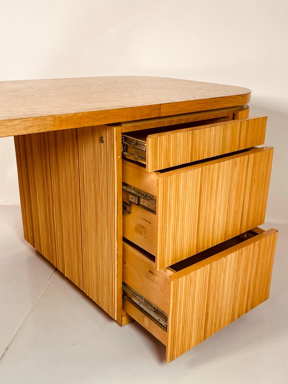 Pencil Reed Executive Desk in the Style of Karl Springer, USA 1970's In Good Condition For Sale In Los Angeles, CA