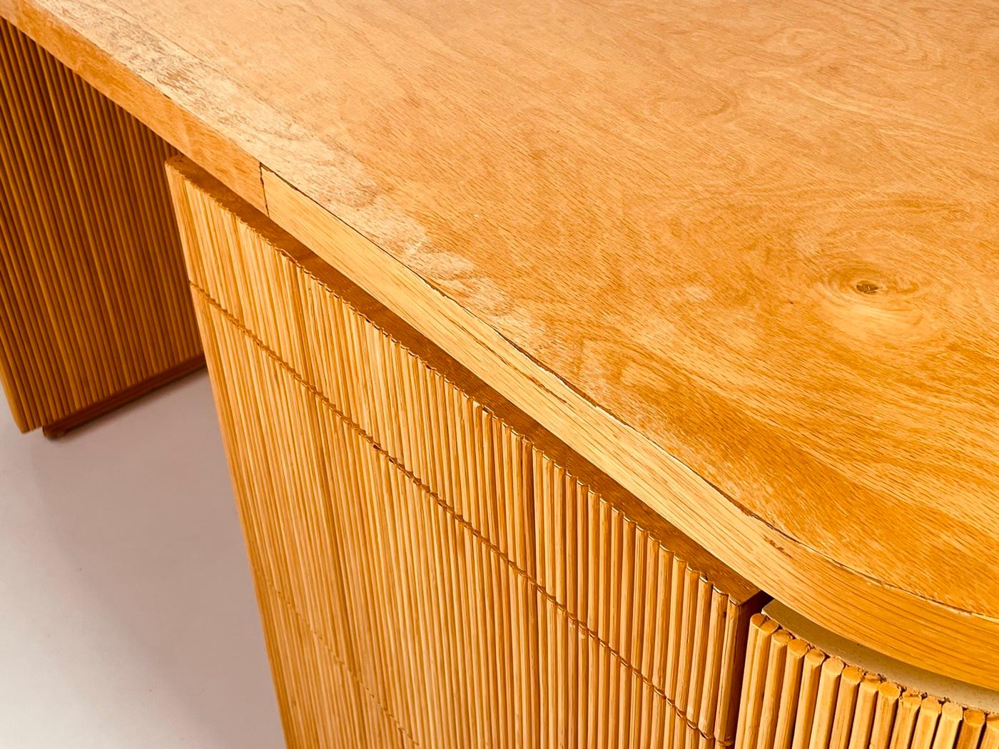 Pencil Reed Executive Desk in the Style of Karl Springer, USA 1970's For Sale 2