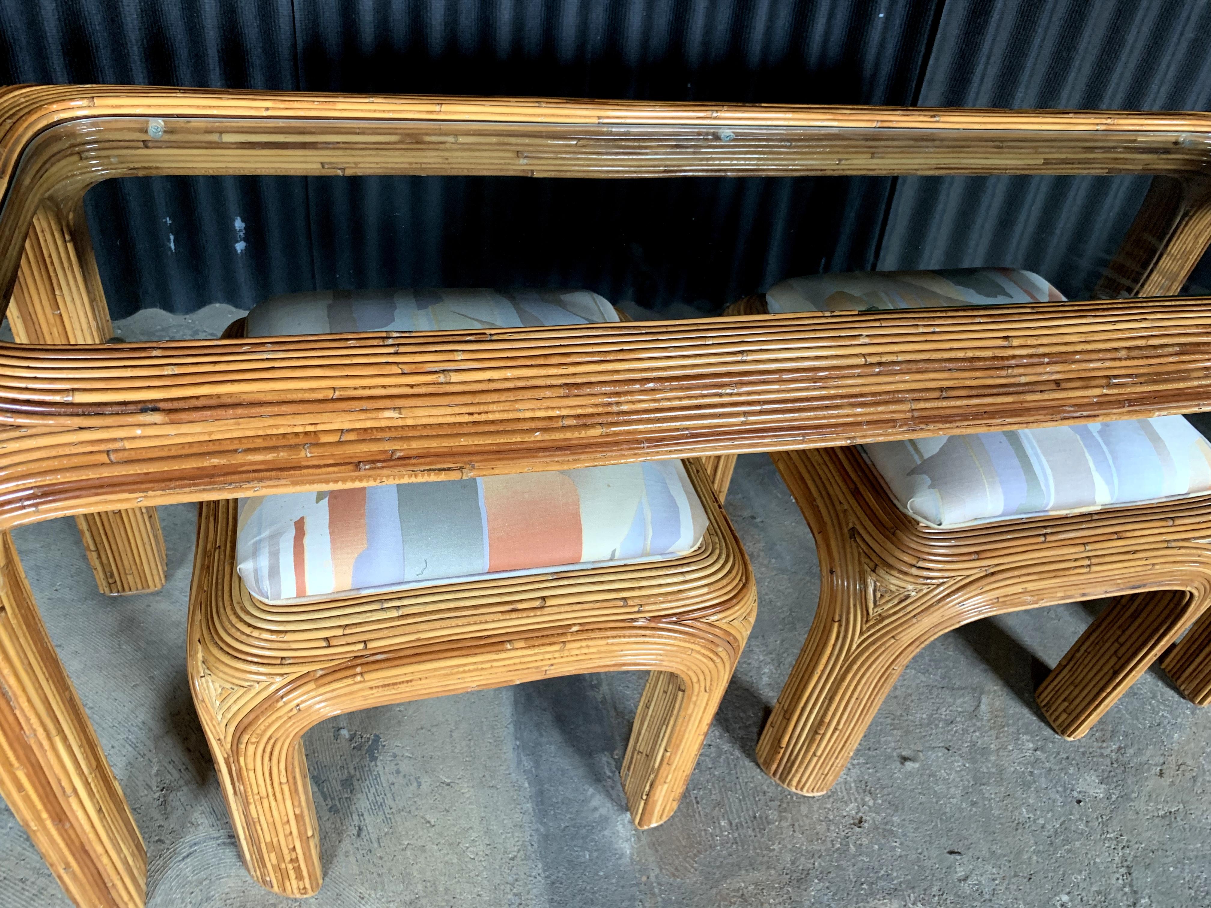 Pencil Reed Glass Shelf Console with Two Coordinating Benches In Good Condition In Southampton, NJ