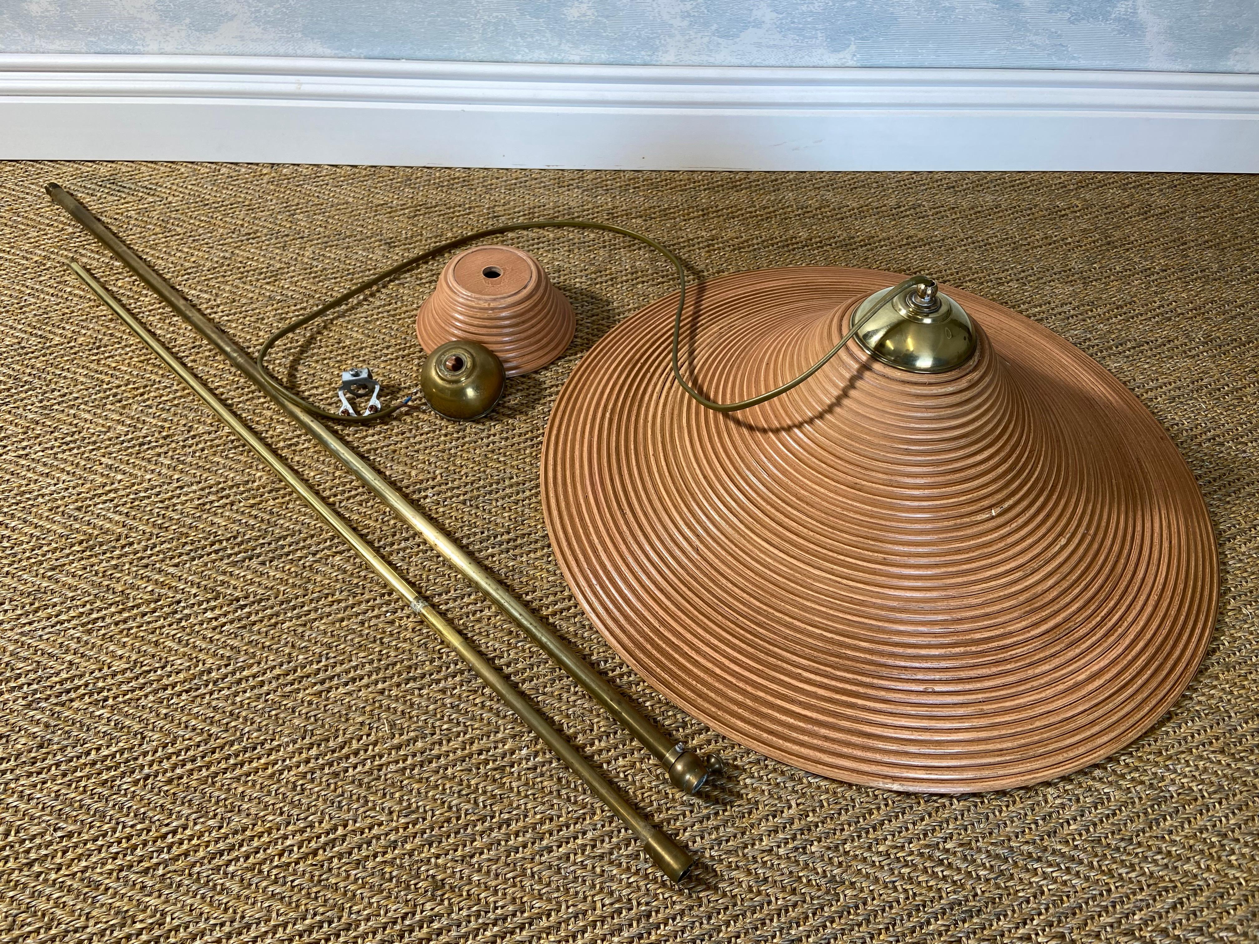 Pencil Reed Pendant Lamp with Extendable Brass Rod, Italy, Mid-Century Modern For Sale 5