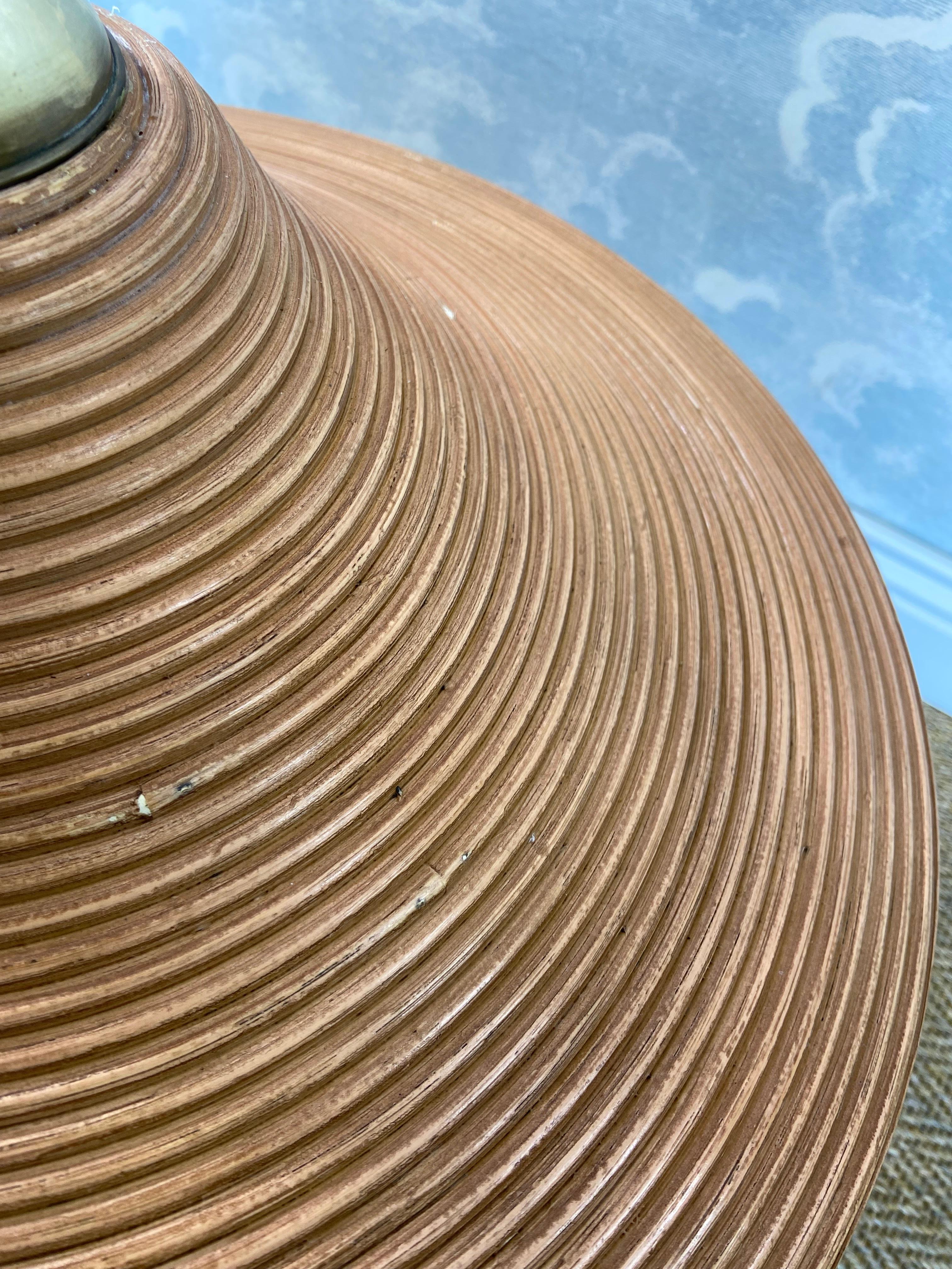 Pencil Reed Pendant Lamp with Extendable Brass Rod, Italy, Mid-Century Modern In Good Condition For Sale In Cork, IE