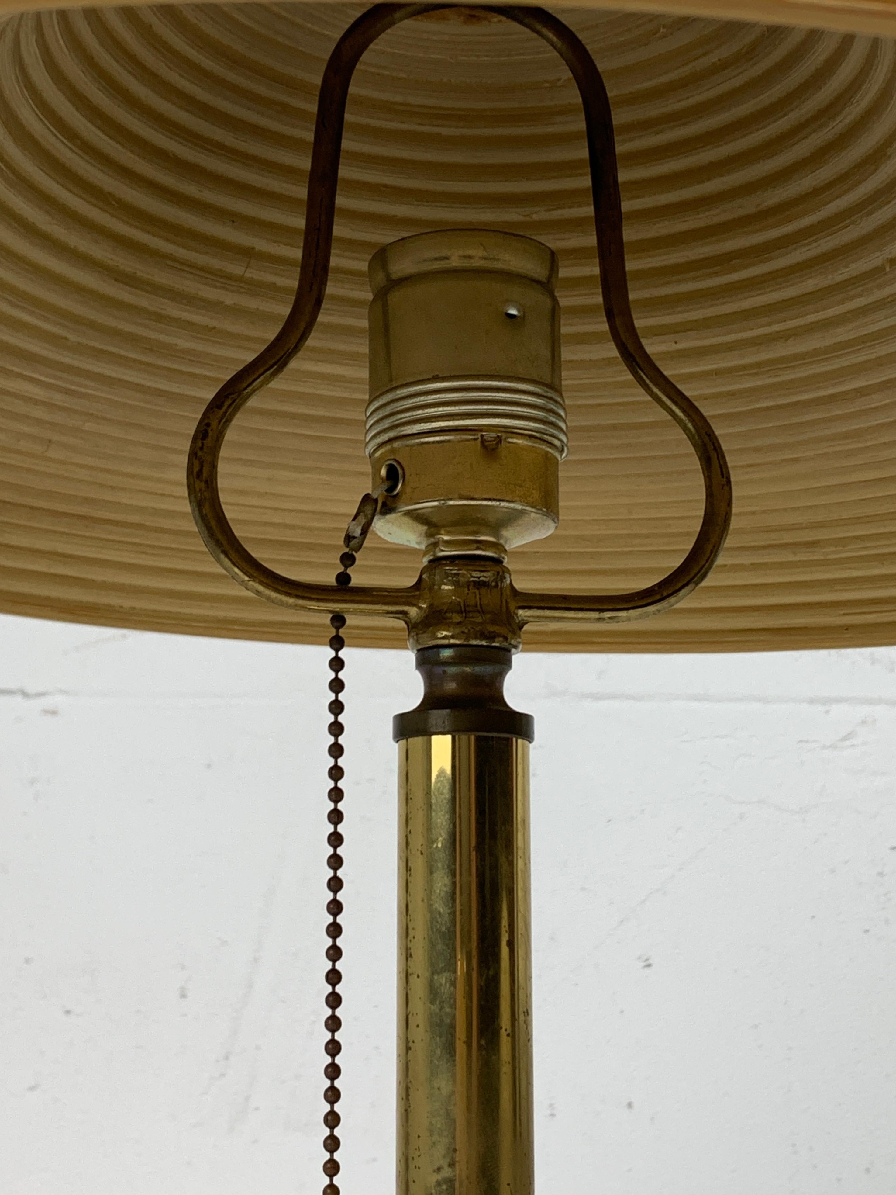 Lampe de table en rotin, bambou et laiton, Italie, 1970 en vente 2