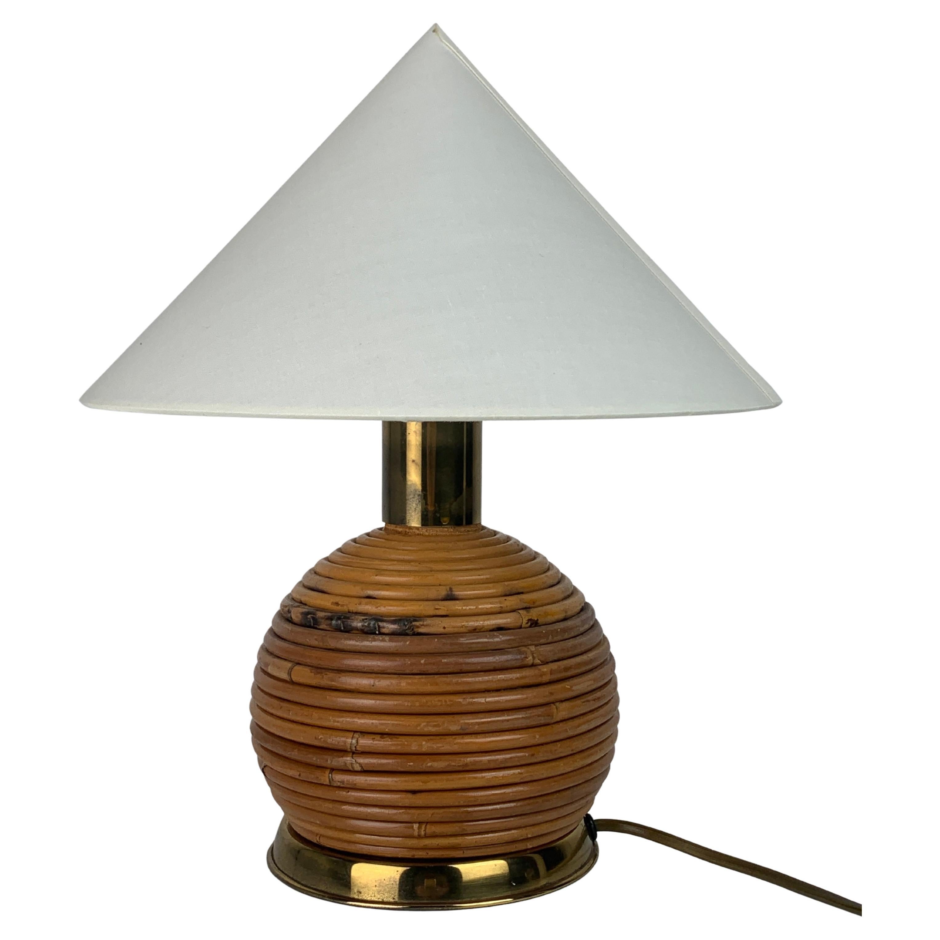 Pencil reed rattan bamboo and brass table lamp, Italy 1970s For Sale