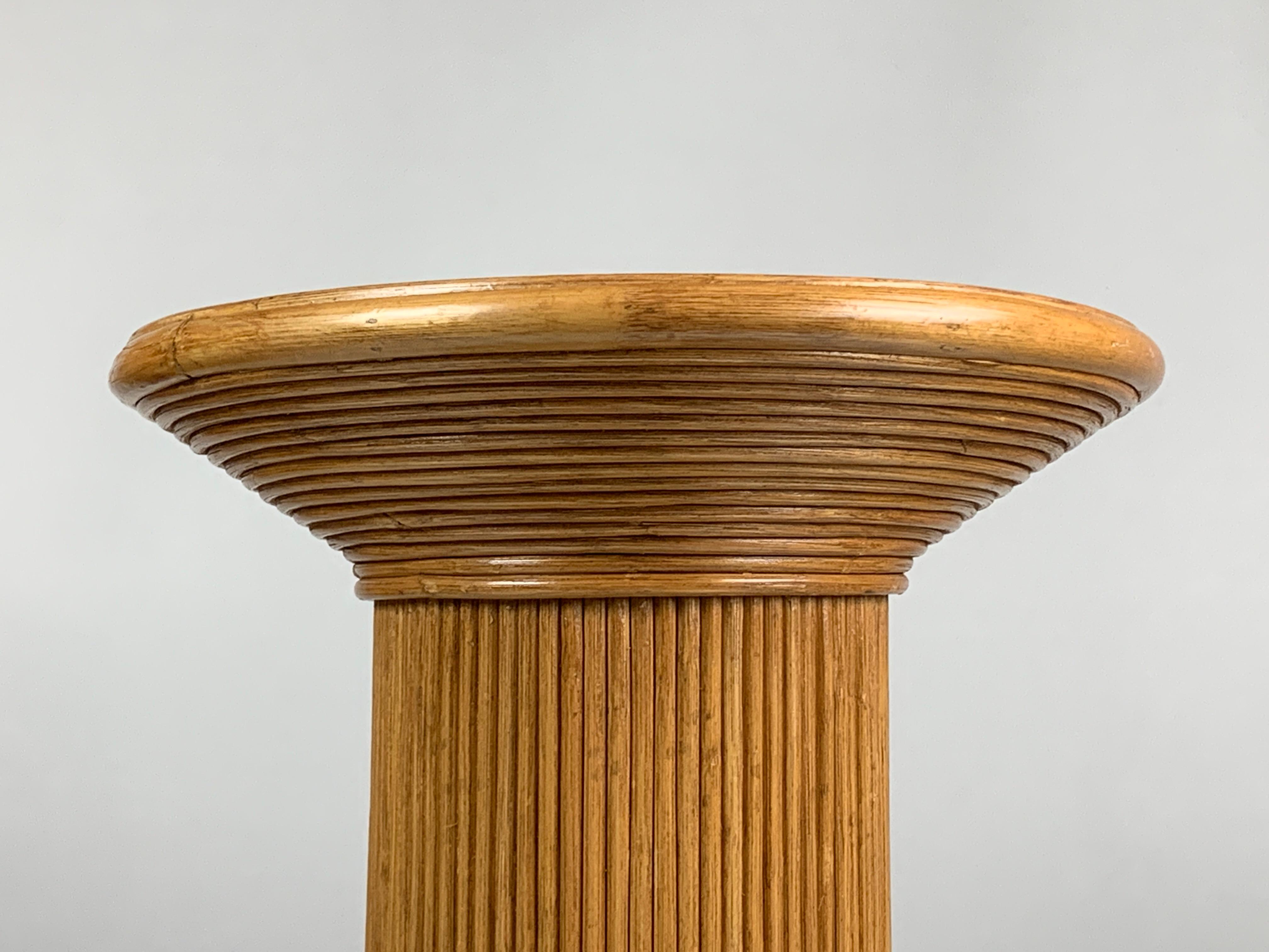 Late 20th Century Pencil reed rattan bamboo coastal pedestal side table, Vivai del Sud Italy 1970s