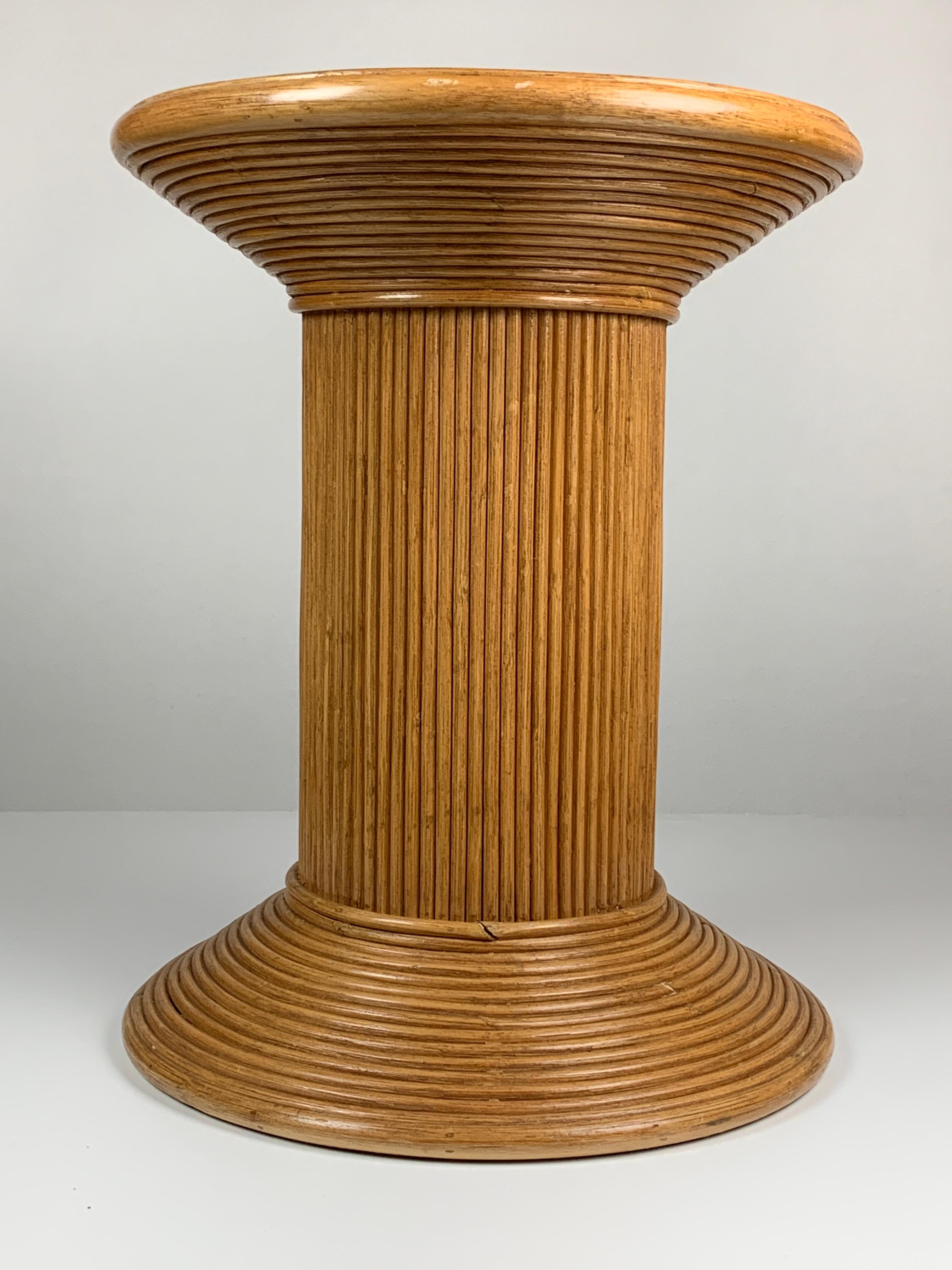 Pencil reed rattan bamboo coastal pedestal side table, Vivai del Sud Italy 1970s 1